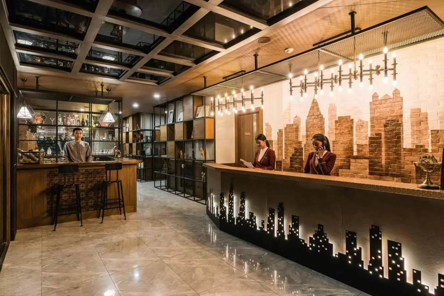 People in Acqua Hotel