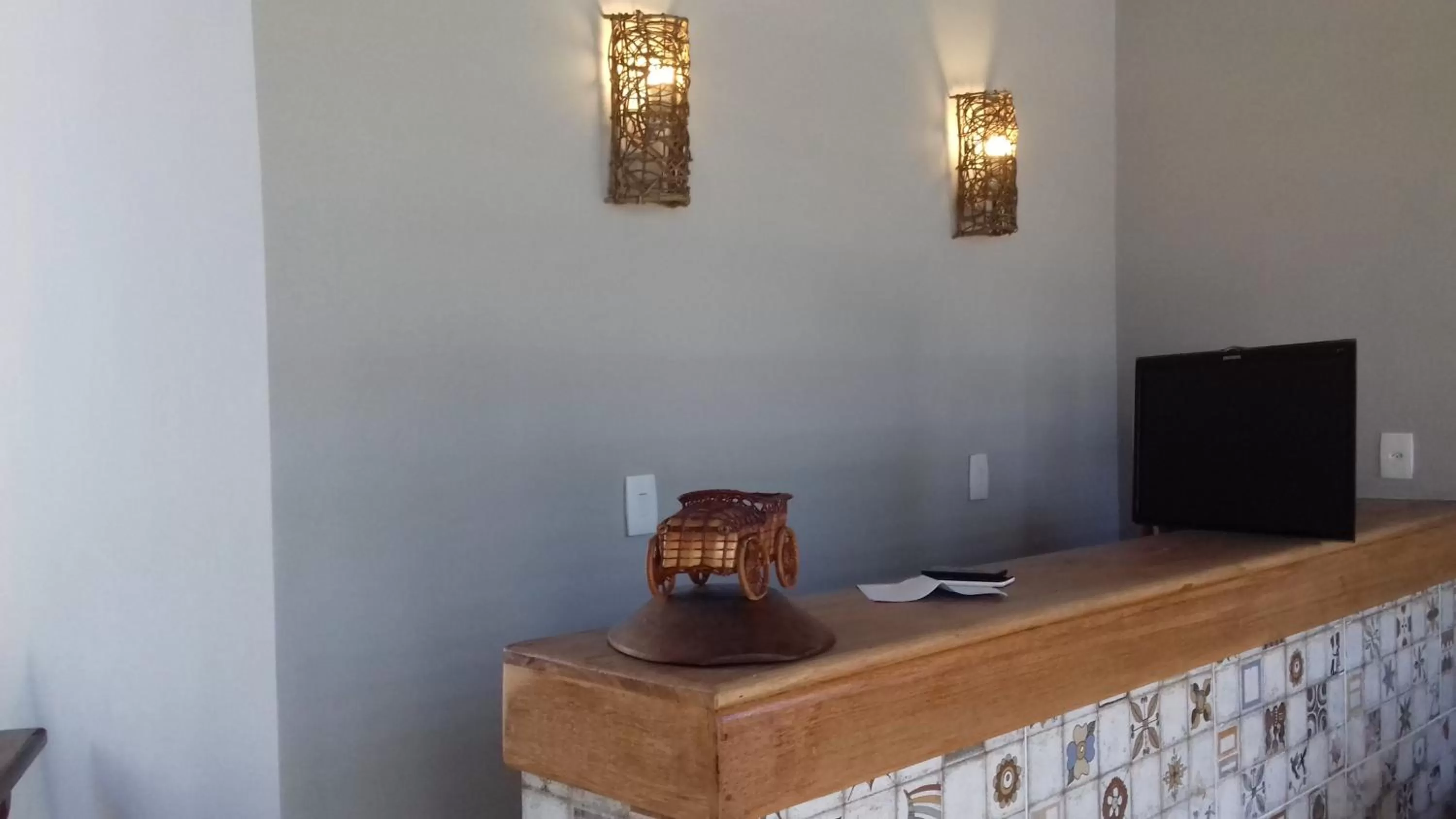 Lobby or reception, TV/Entertainment Center in Pousada Boa Vida