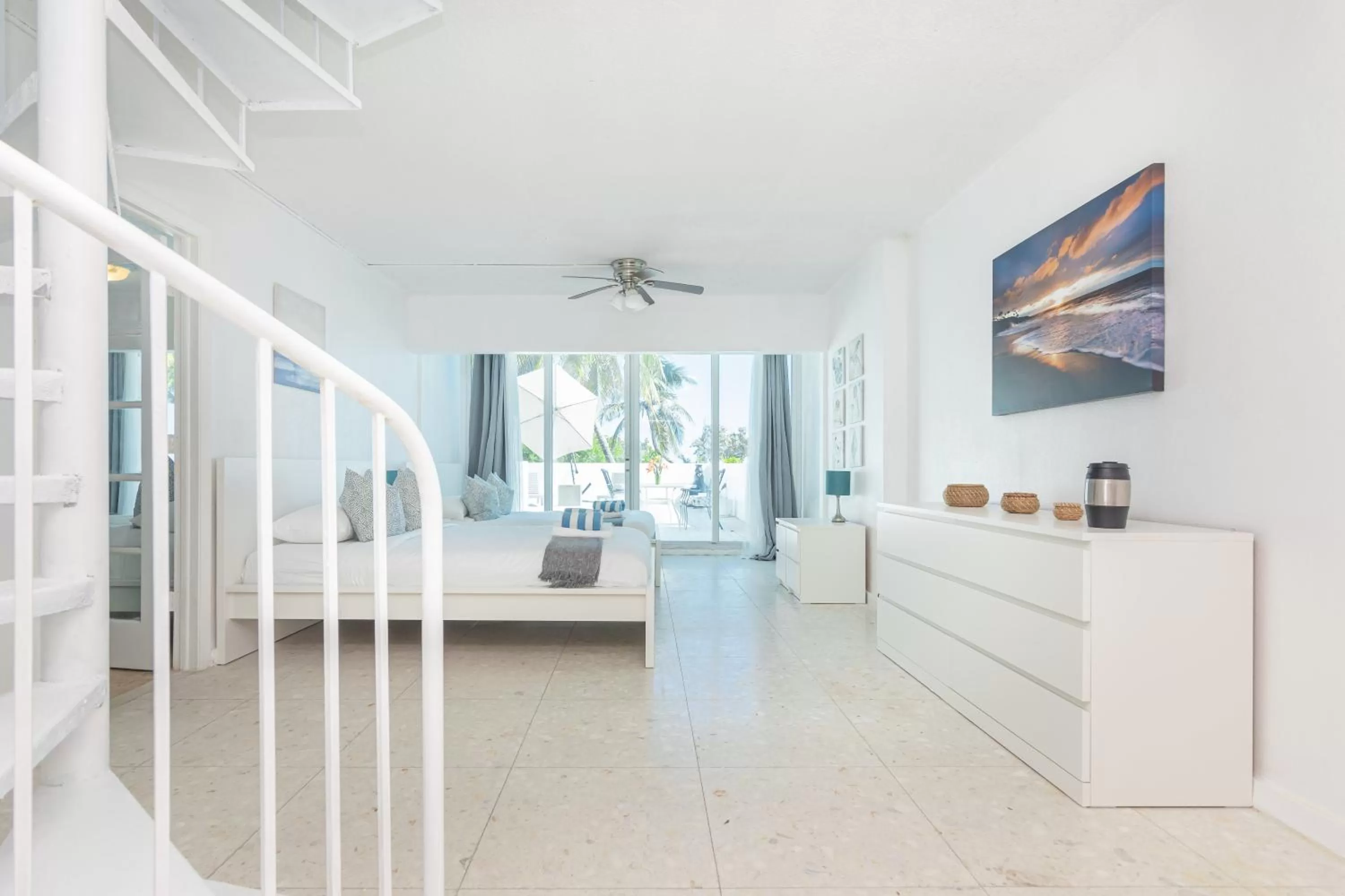 Bed in Girasole Rentals