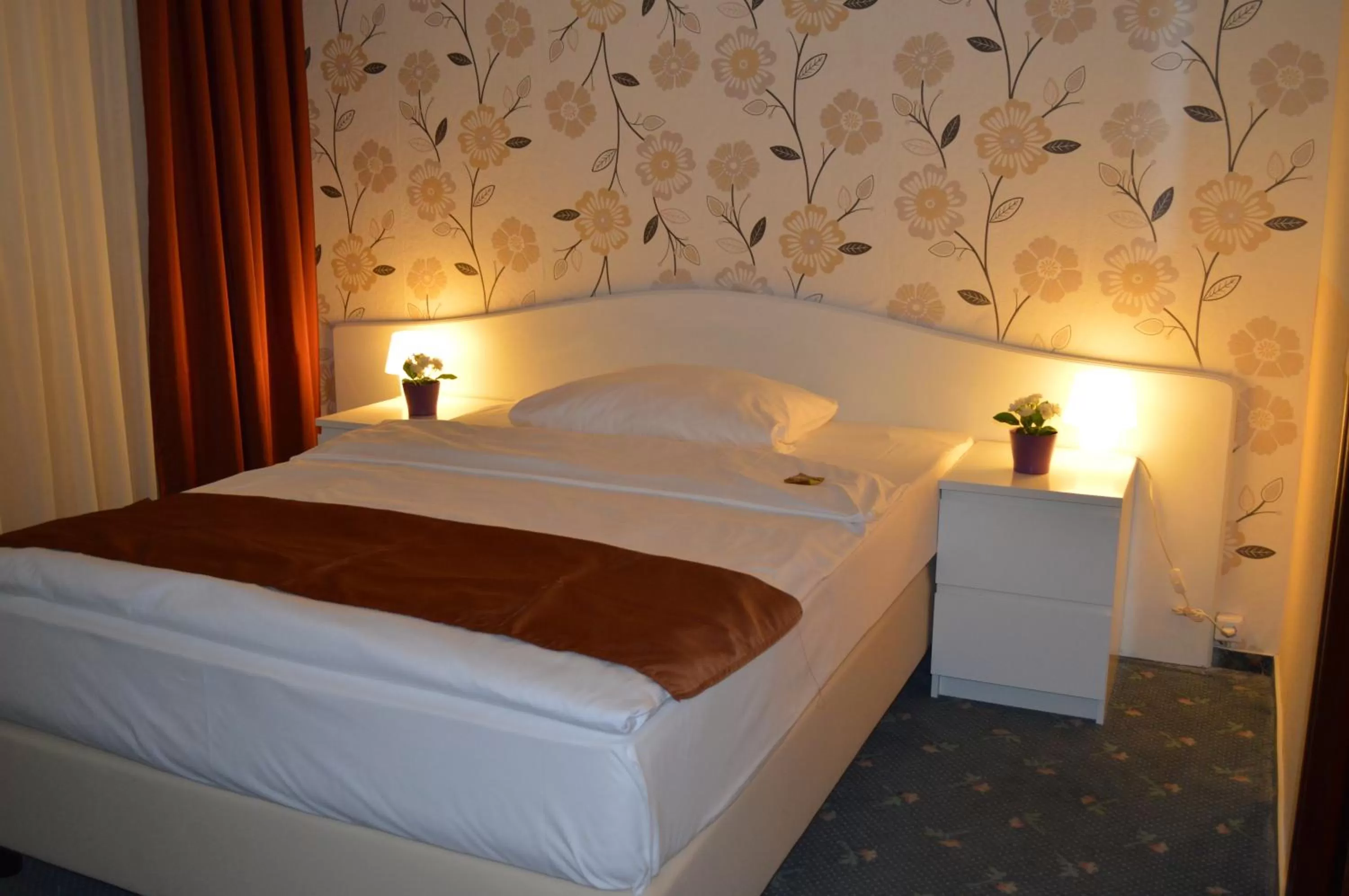 Bed in Hotel Royal Hanau