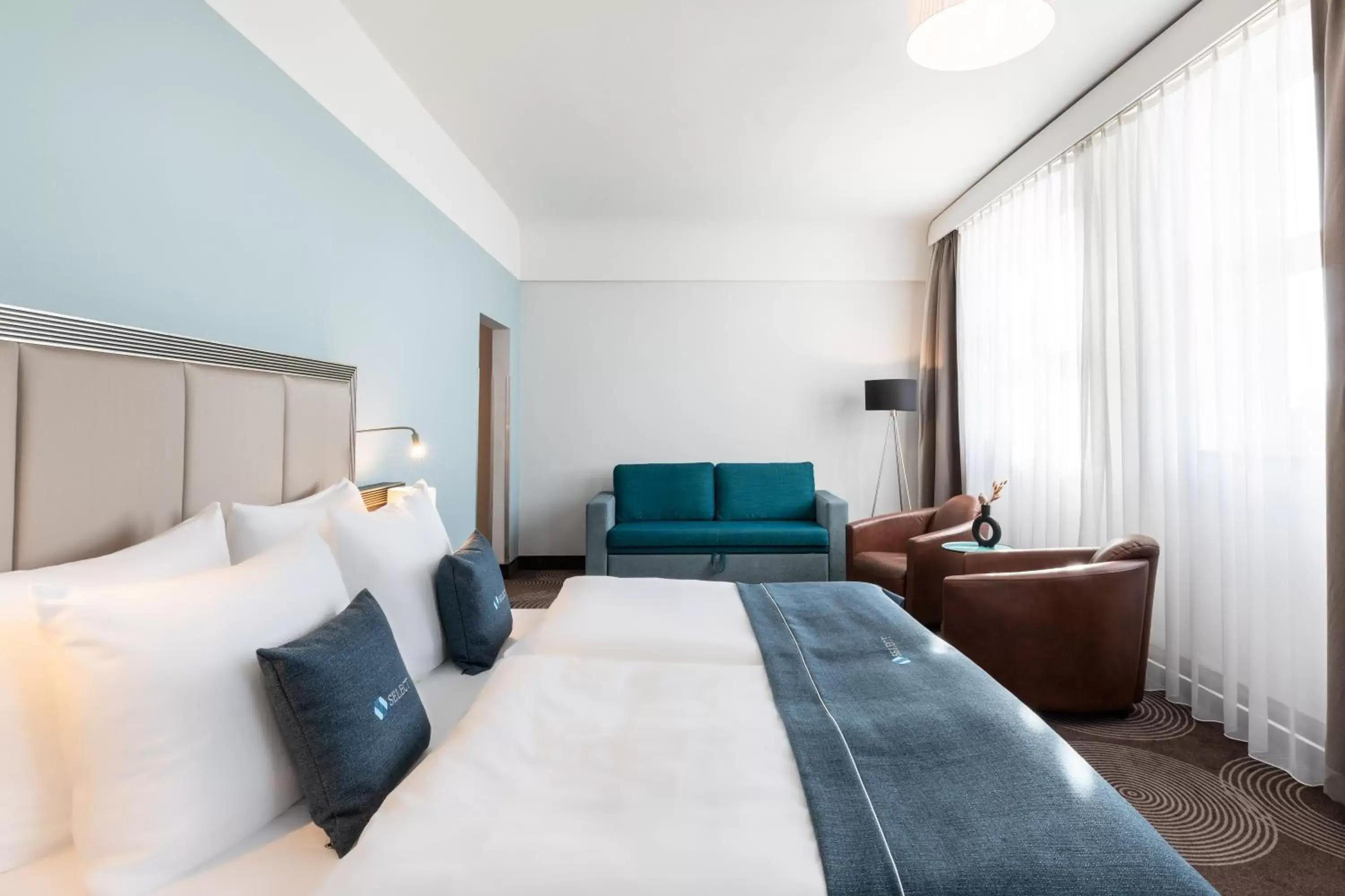 Suite in Garner Hotel Essen - Handelshof by IHG Suite in Garner Hotel Essen - Handelshof by IHG