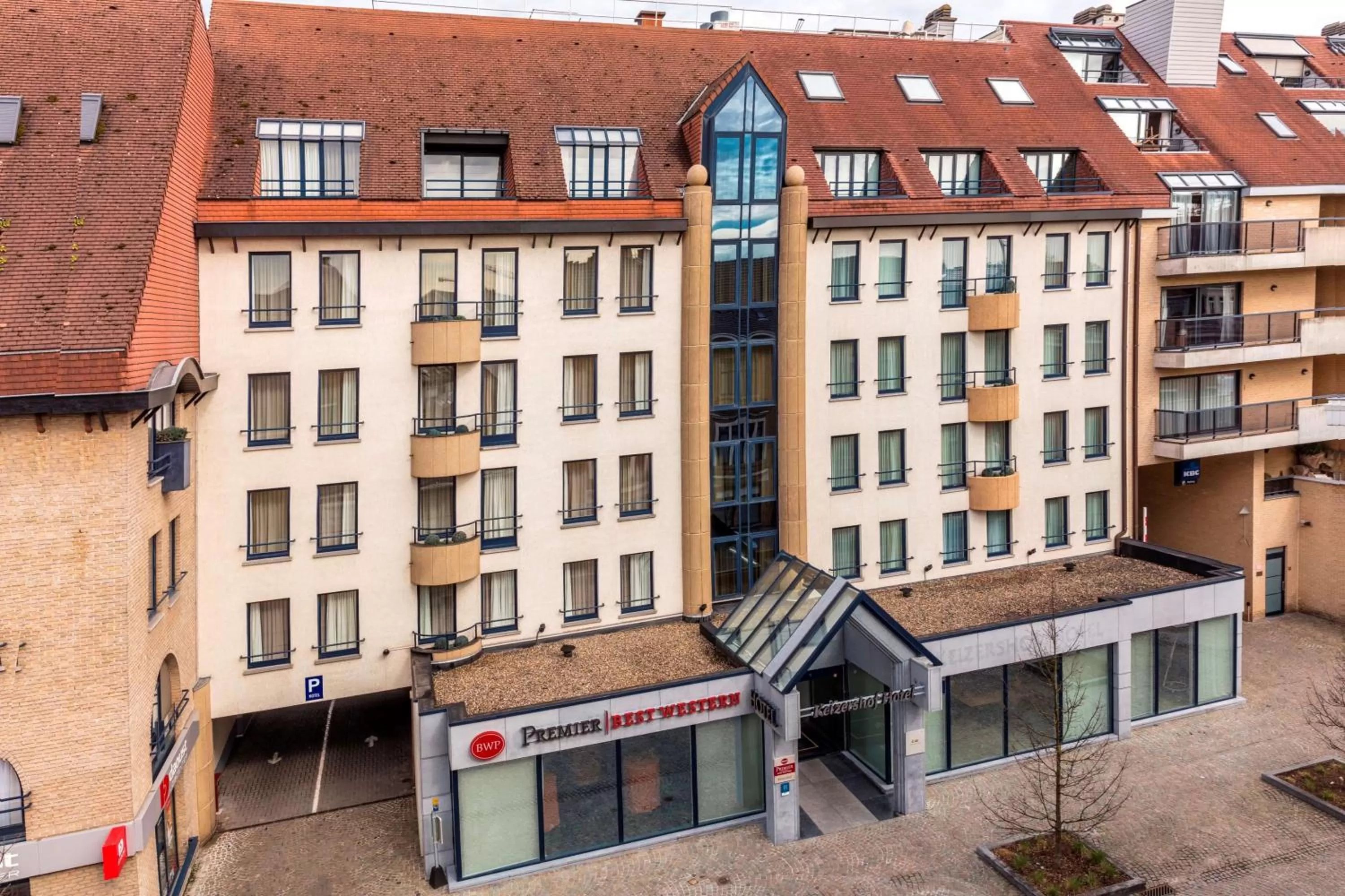 Property building in Keizershof Hotel Aalst