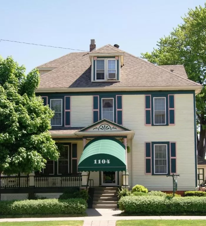Property building in Ye Olde Walkerville Bed & Breakfast