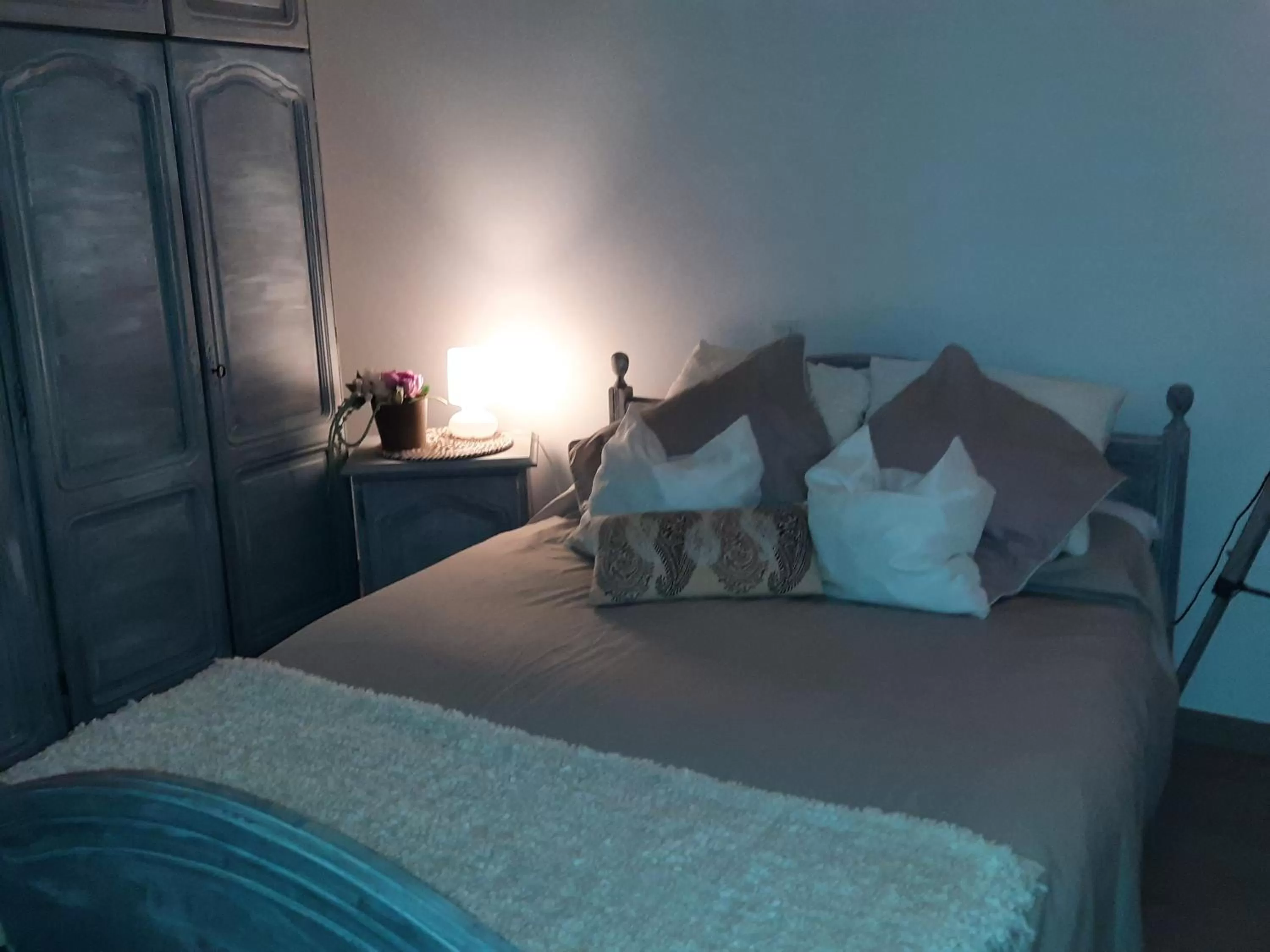 Bedroom, Bed in La Maison De Marie