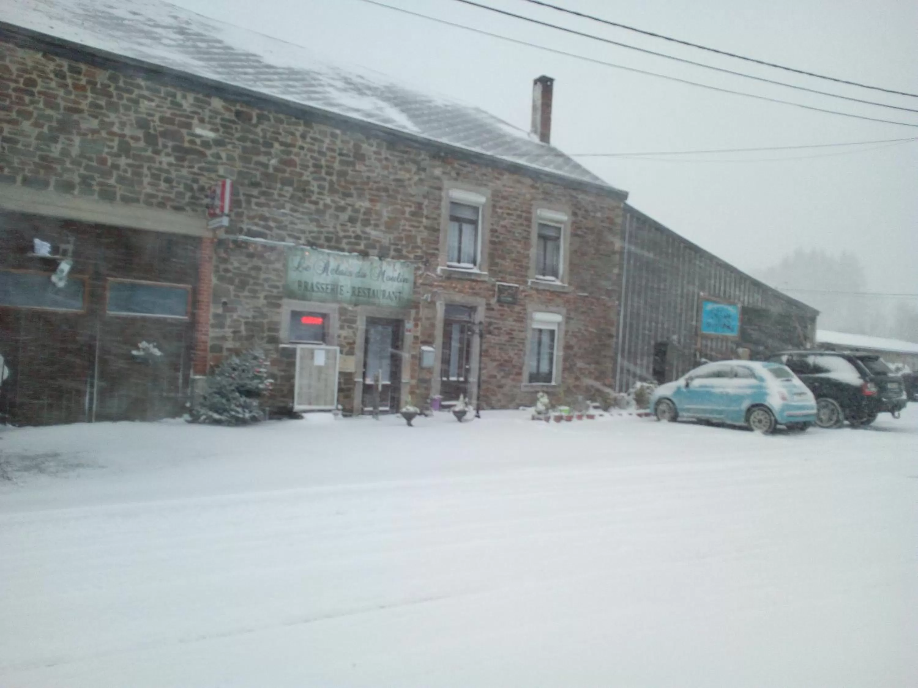 Facade/entrance in Le Relais du Moulin