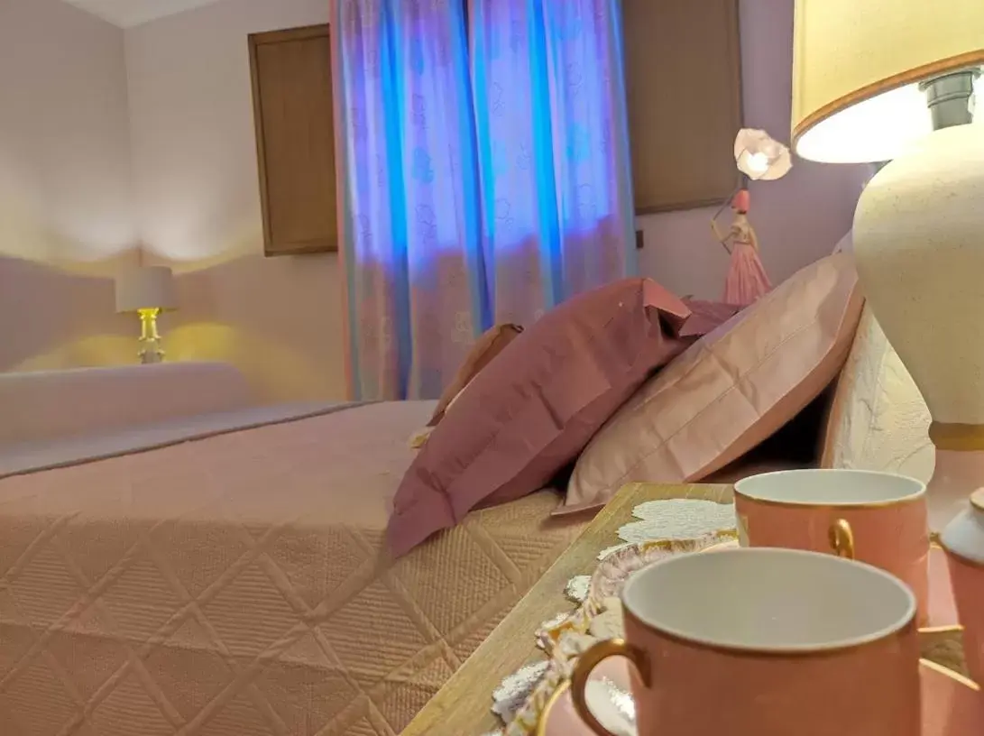 Deluxe Double Room with Extra Bed in Villa Pieve Deluxe Double Room with Extra Bed in Villa Pieve