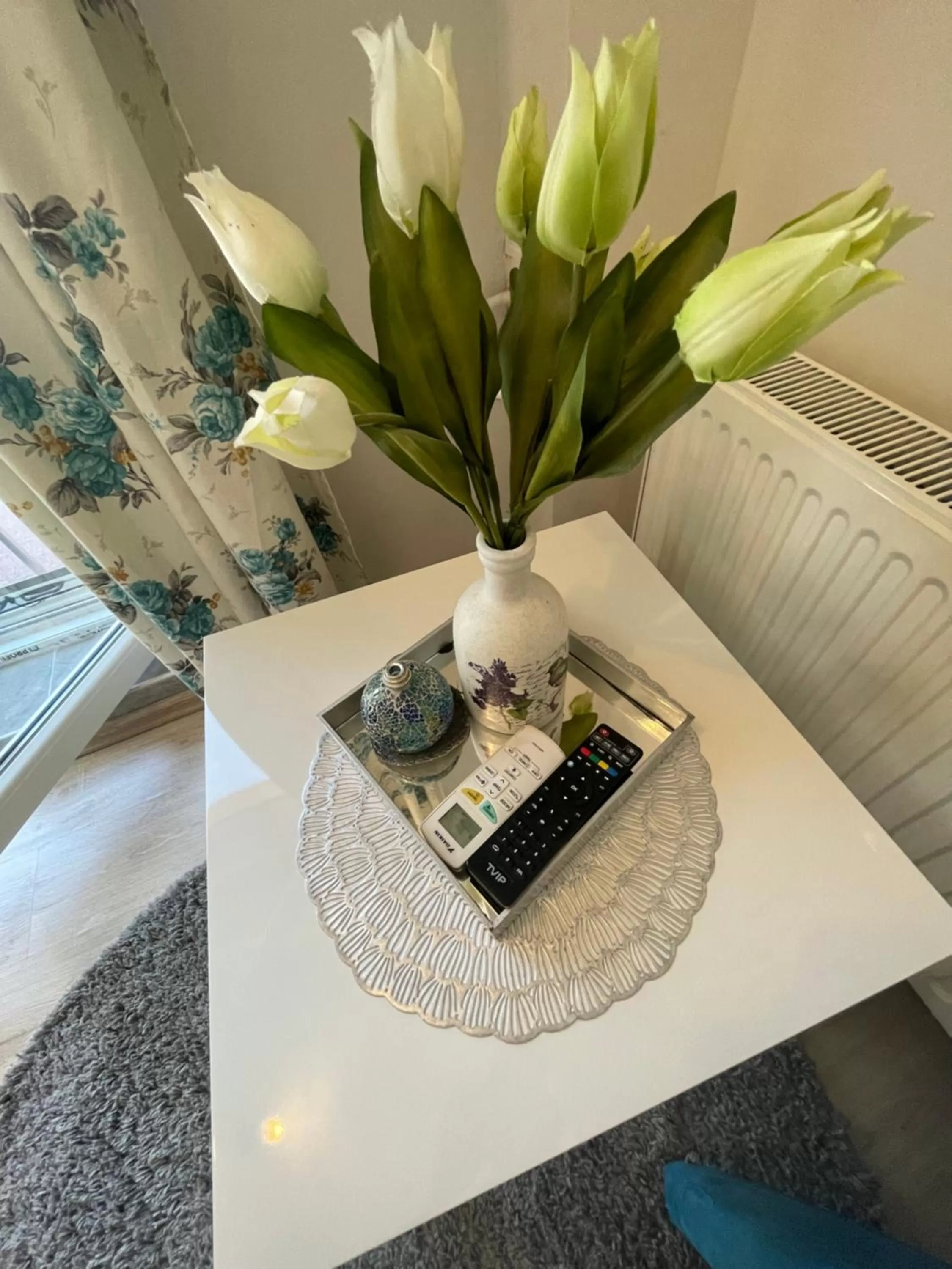 Living room in White Rose Family Guest House