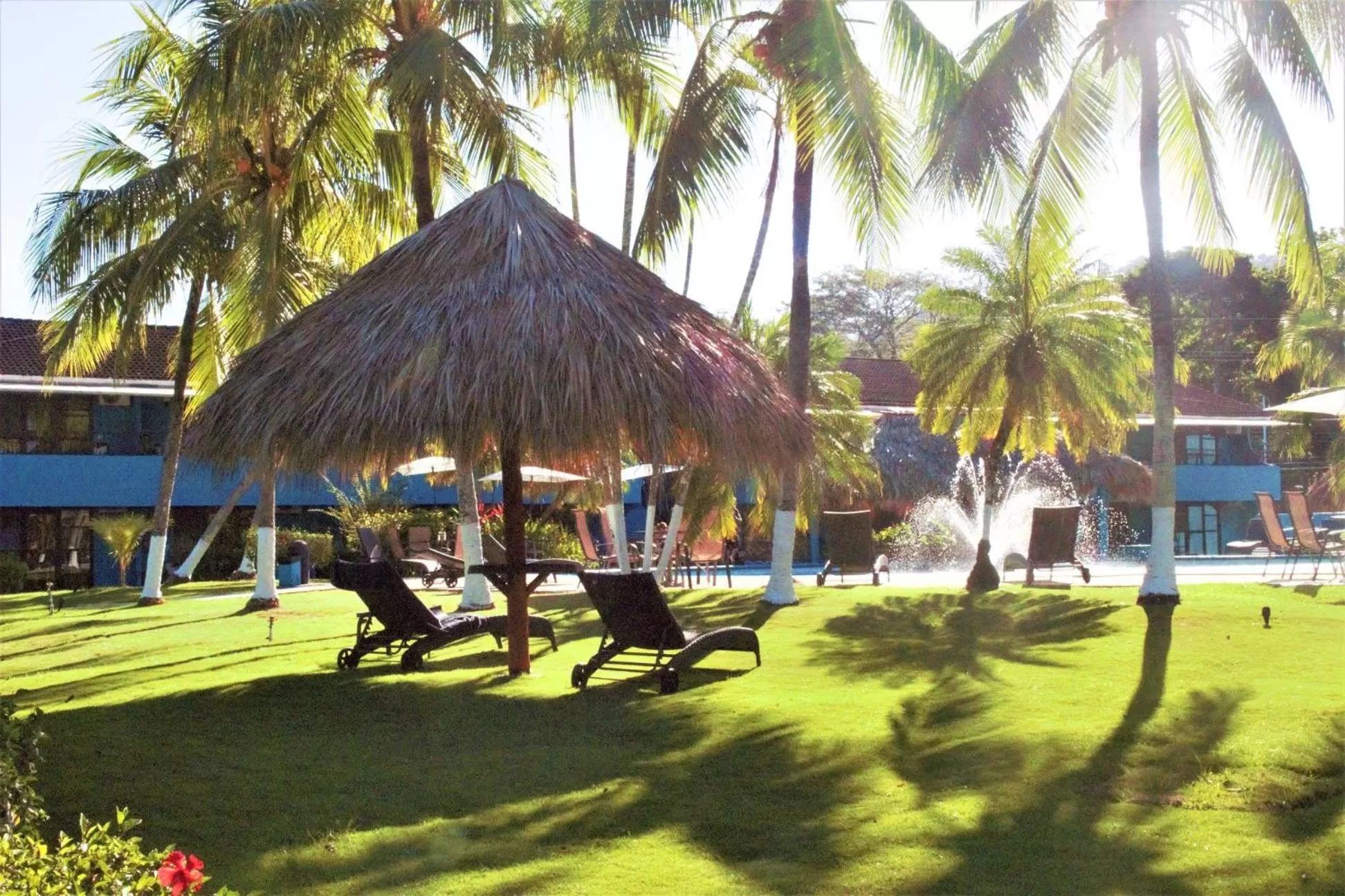 Beach Break Resort & CR Surf Camp