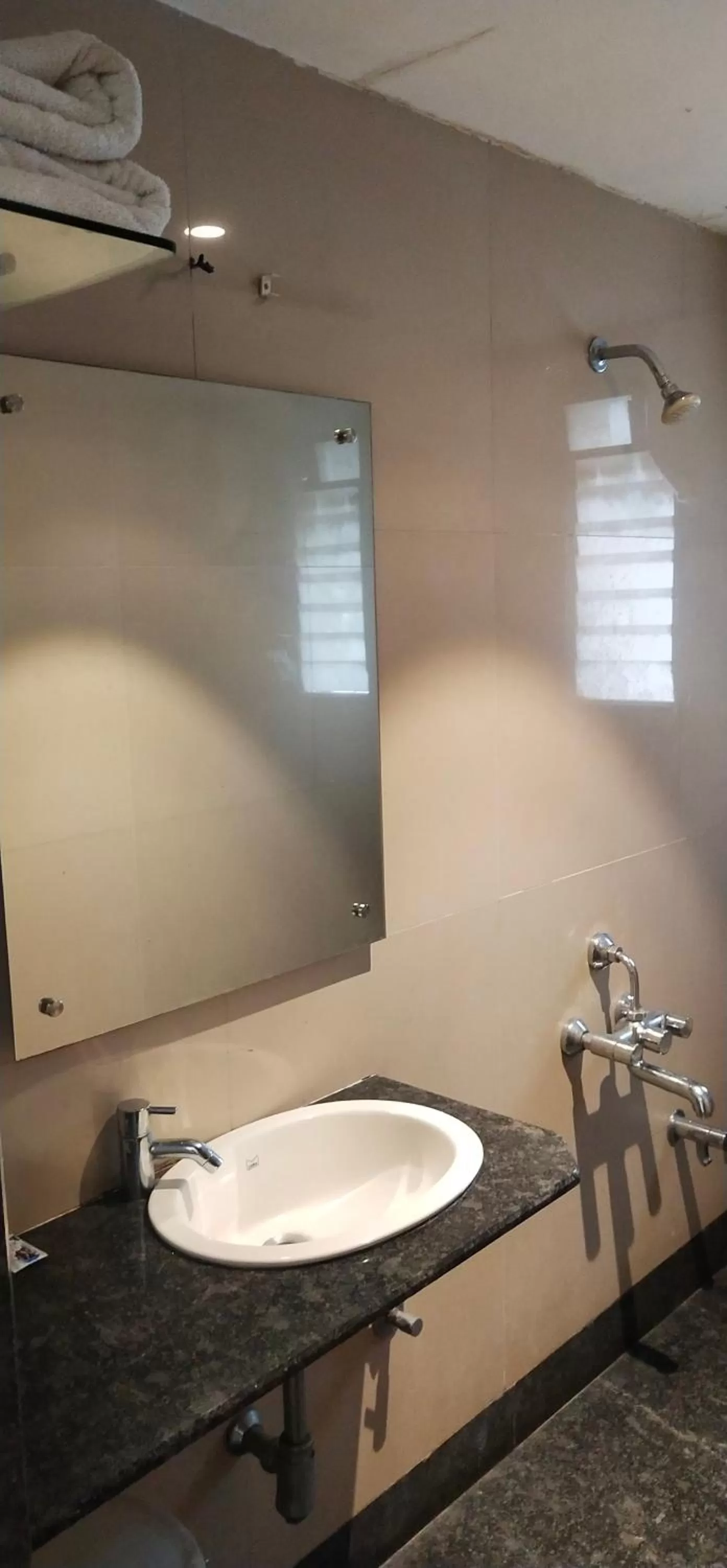 Toilet in Hotel Sumanchandra Suites