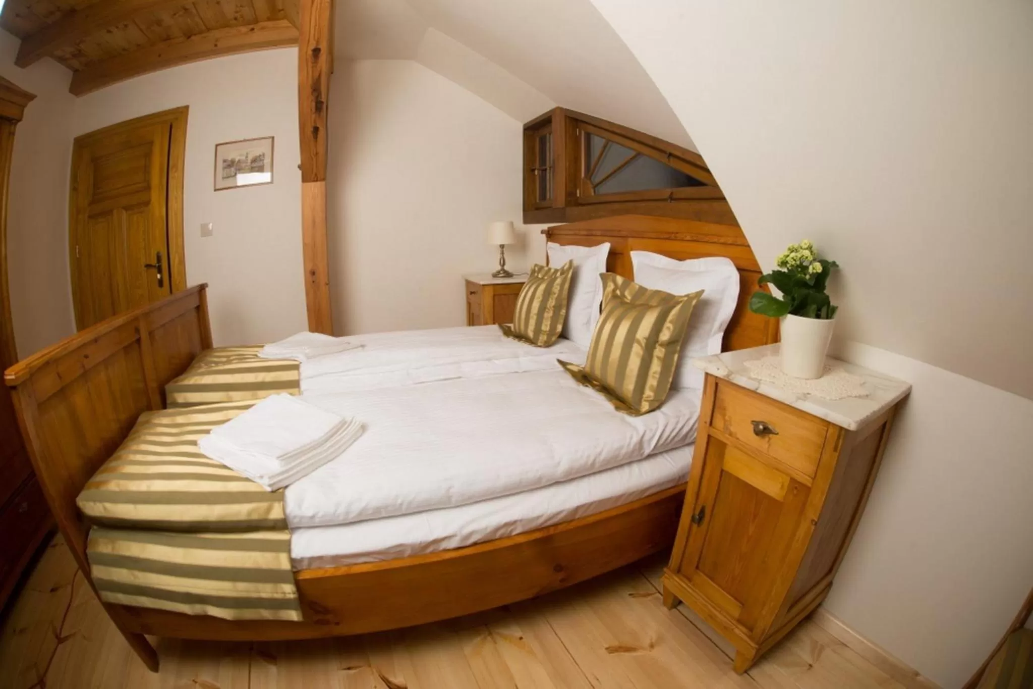 Photo of the whole room, Bed in Pensjonat Dom Zegarmistrza