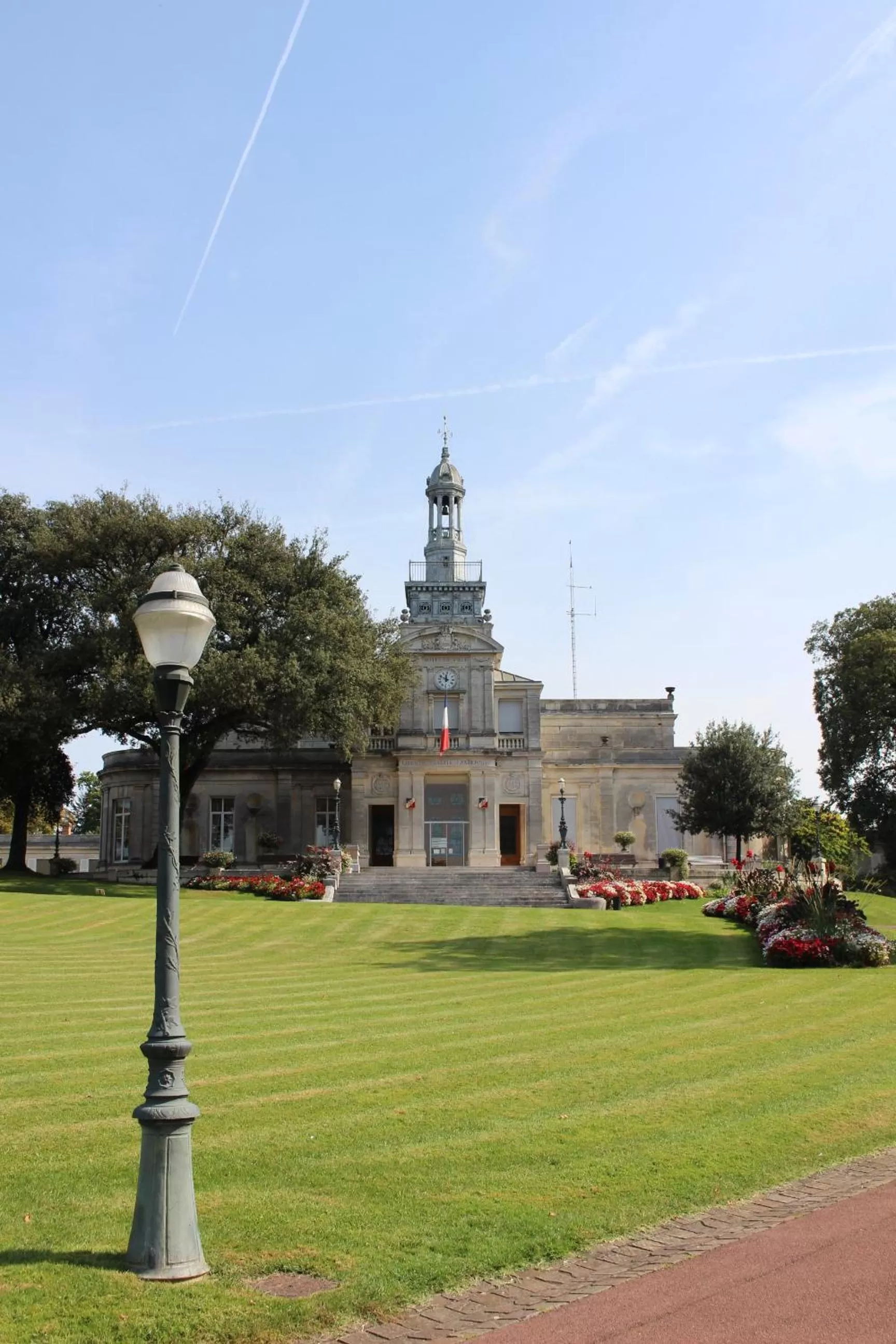 Landmark view in ibis Budget Cognac