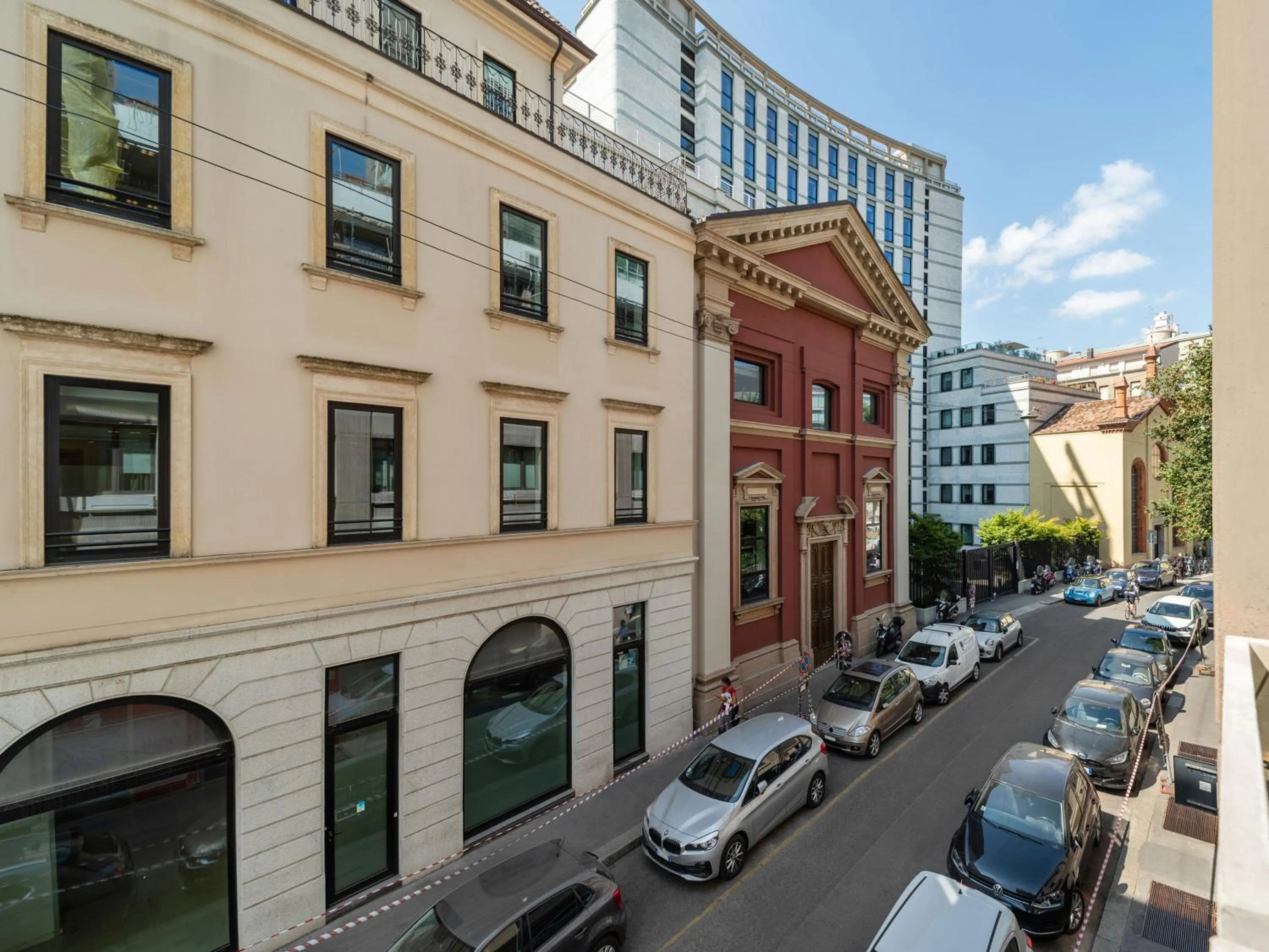 Street view in Numa Milan Camperio