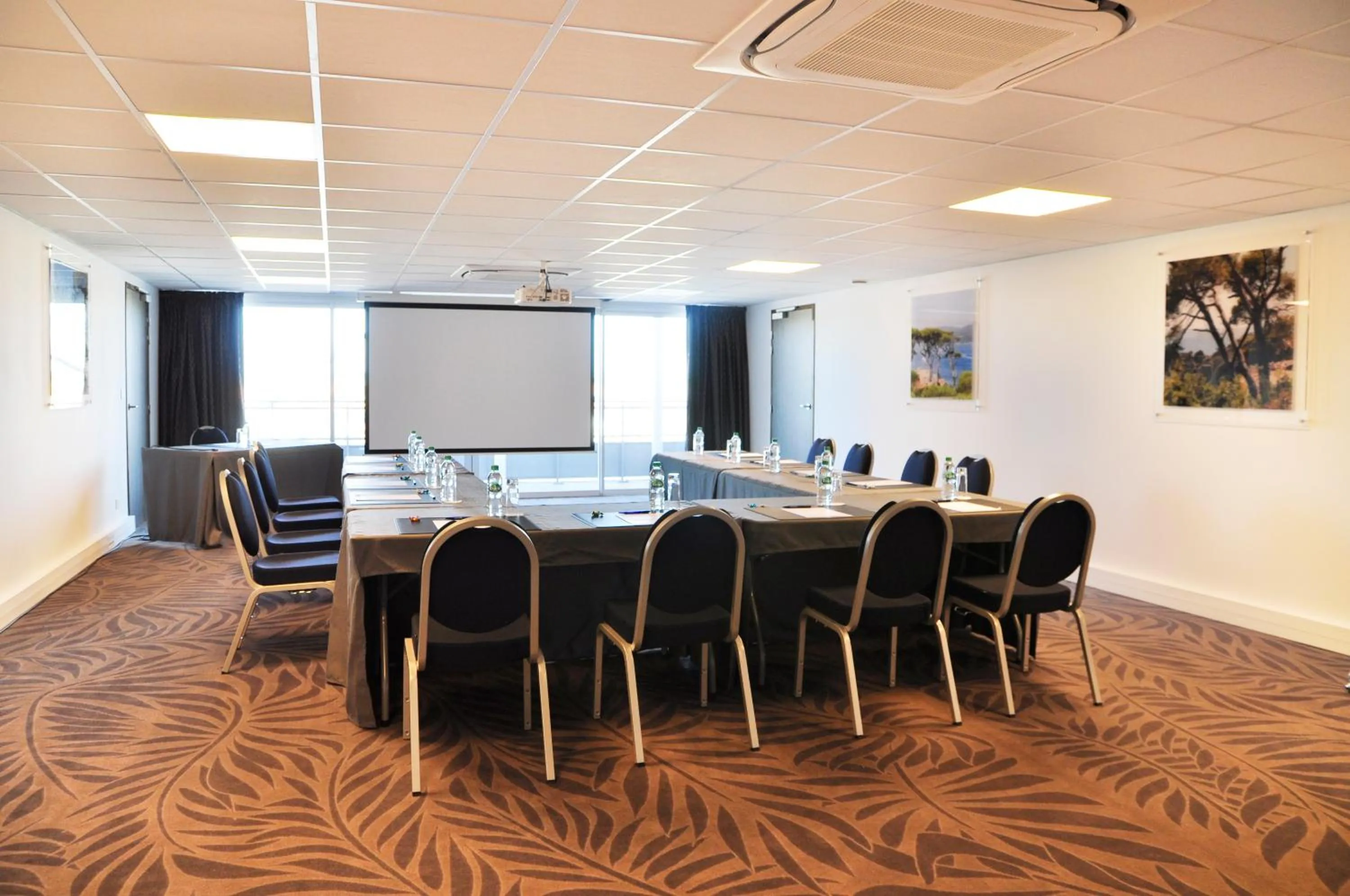 Meeting/conference room in Westotel Le Pouliguen