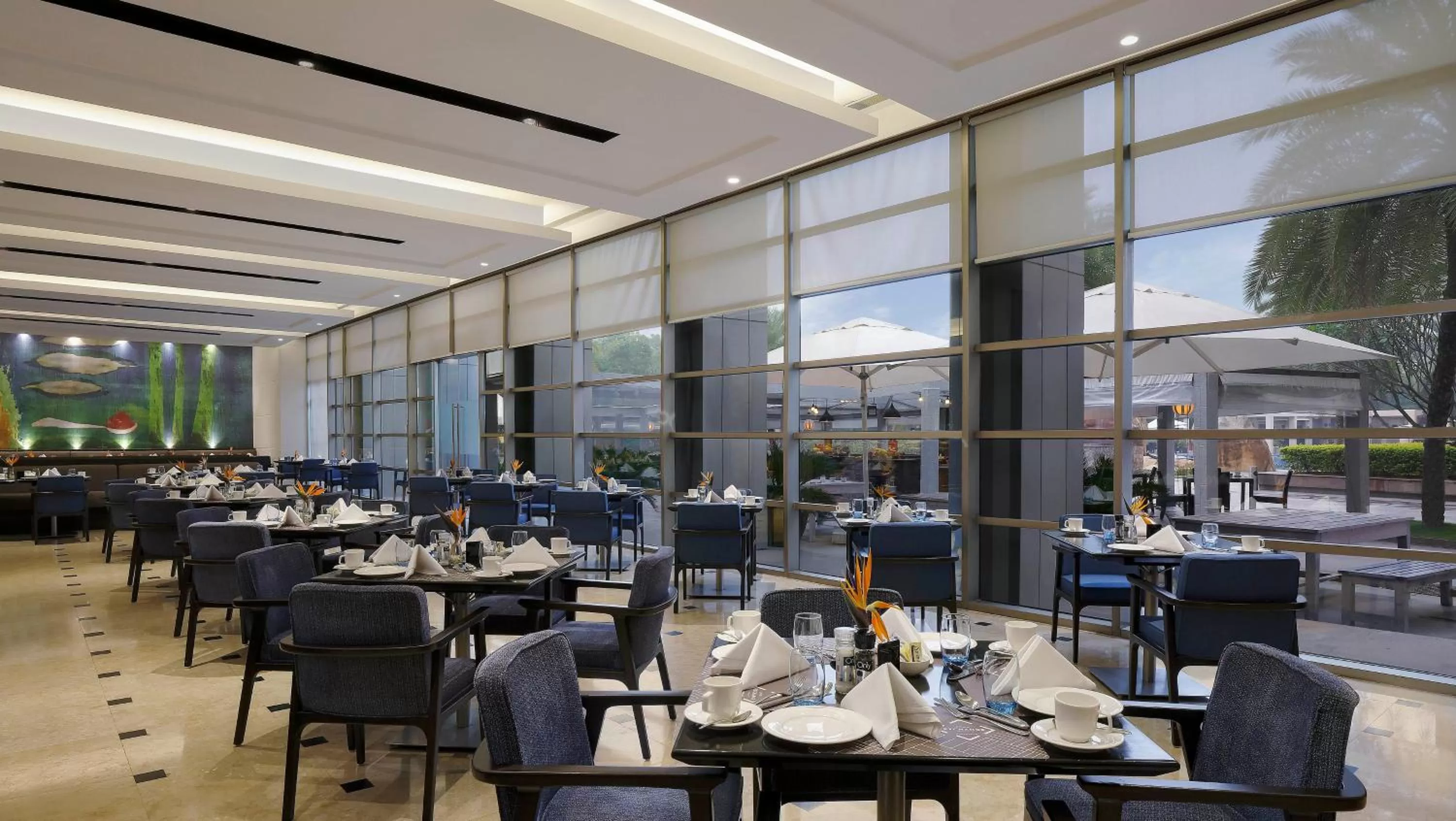 Restaurant/places to eat in Novotel Hyderabad Convention Centre