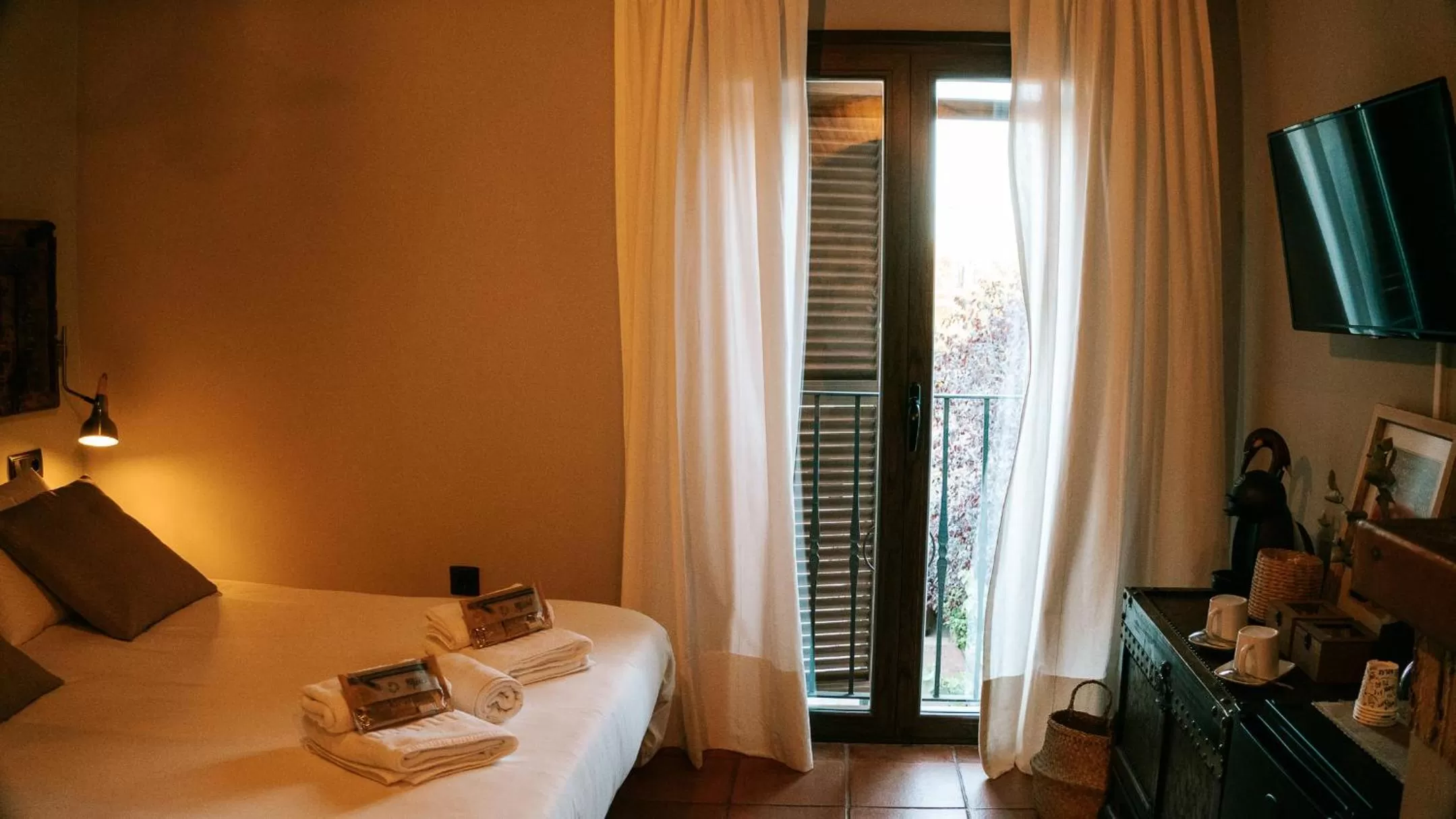 Bed in Hospedería Ballesteros