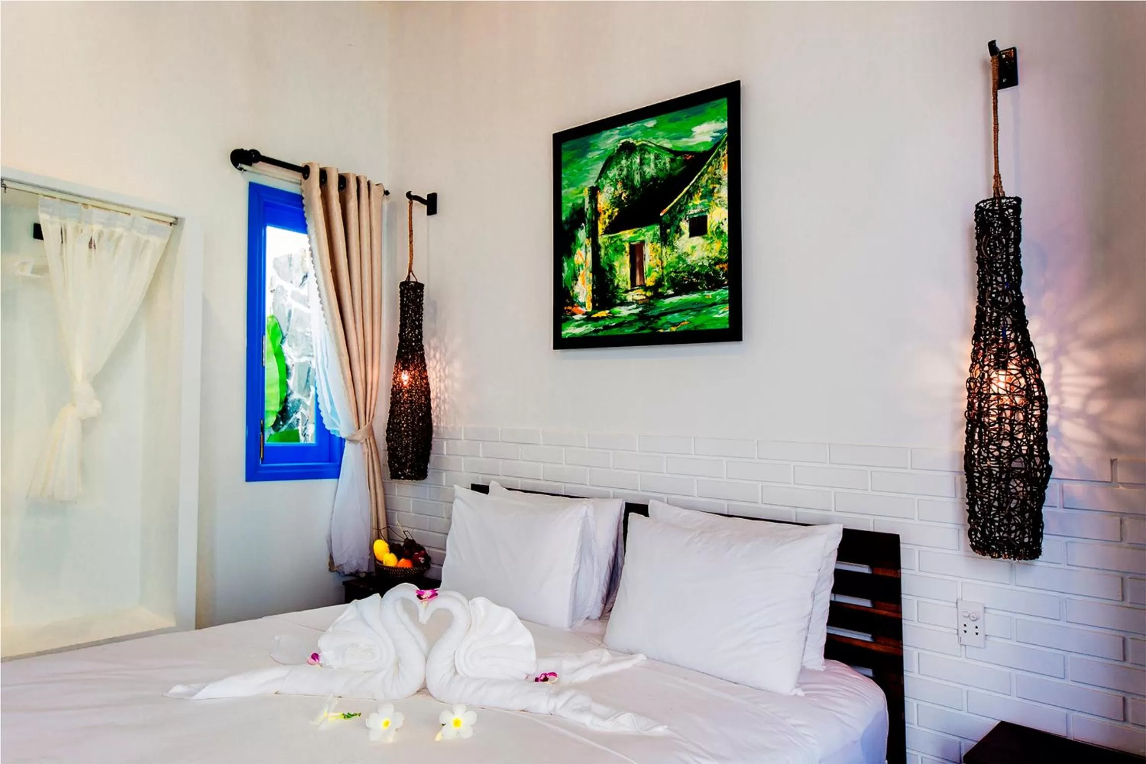 Bedroom, Bed in Cashew Tree Bungalow