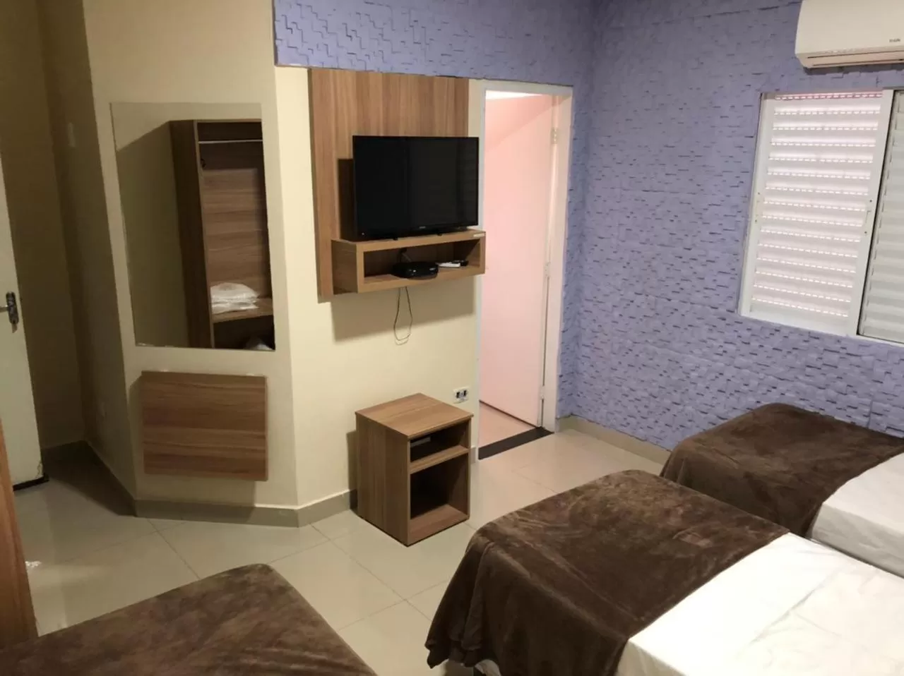 Bed in Aeroporto Plaza Hotel