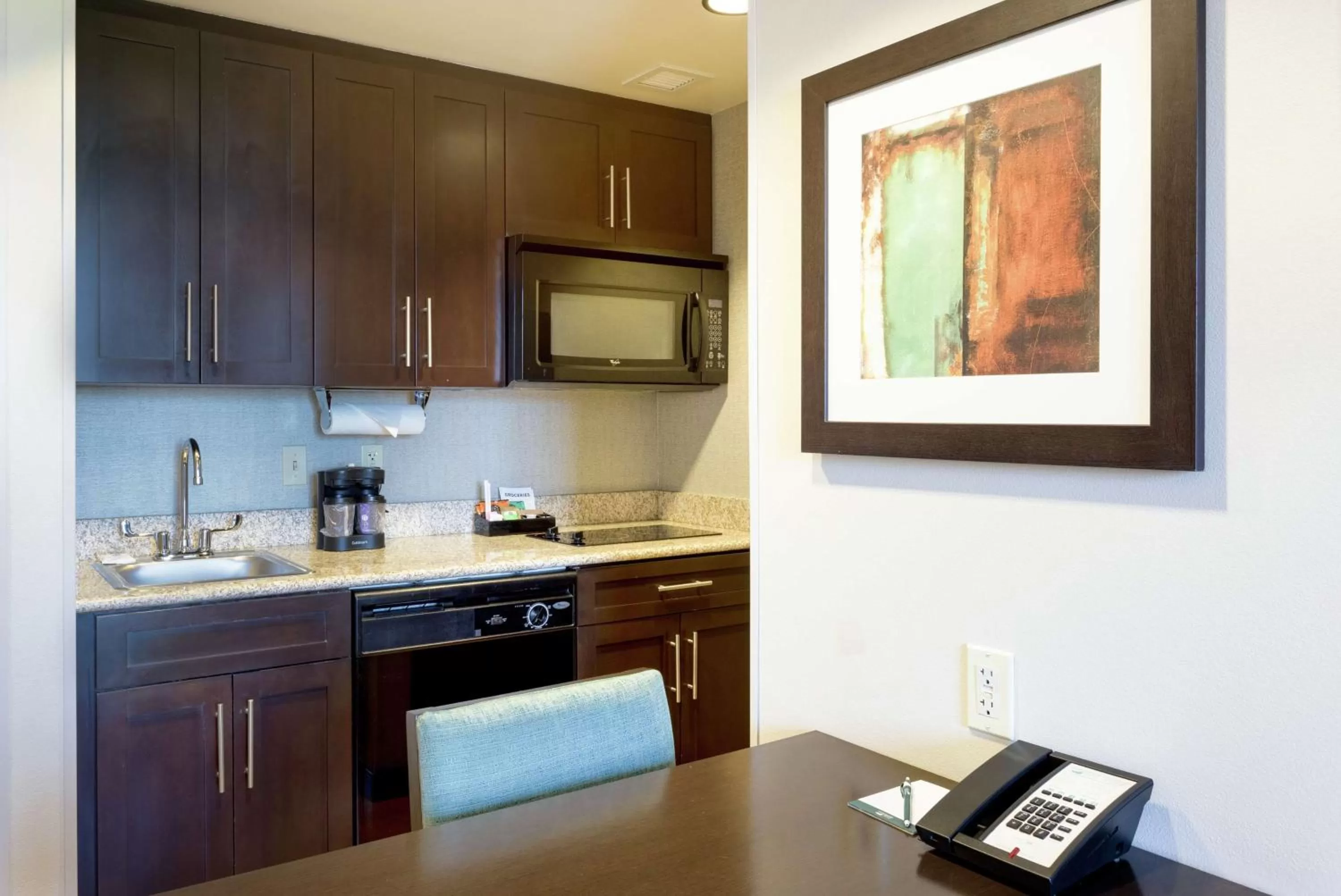 Kitchen or kitchenette in Homewood Suites Port Saint Lucie-Tradition