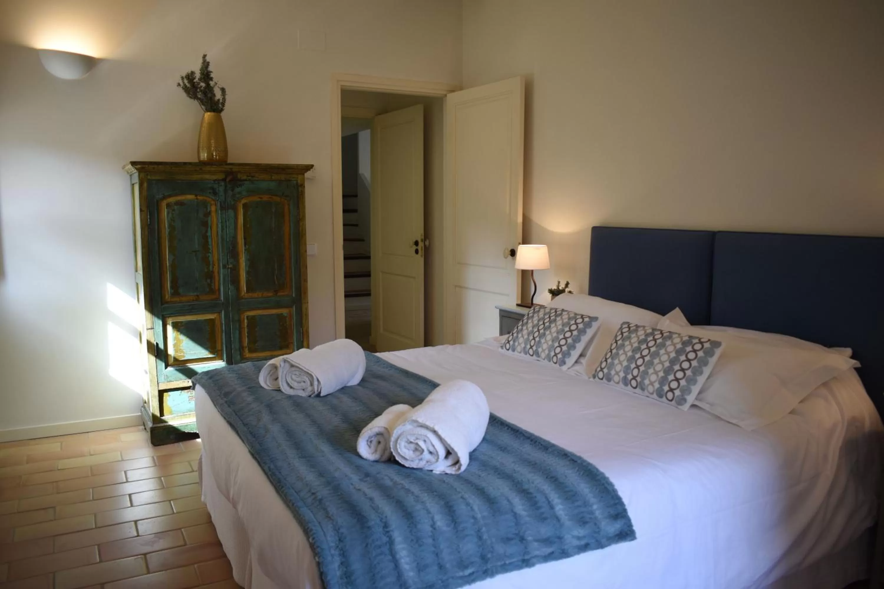 Deluxe Double Room with Bath in B&B Can Jan