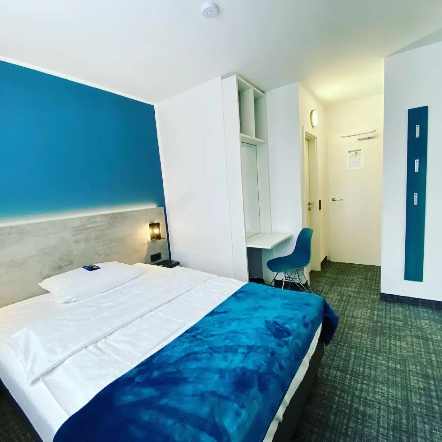 Business Single Room in Comfort Garni Stadtzentrum Hotel Business Single Room in Comfort Garni Stadtzentrum Hotel