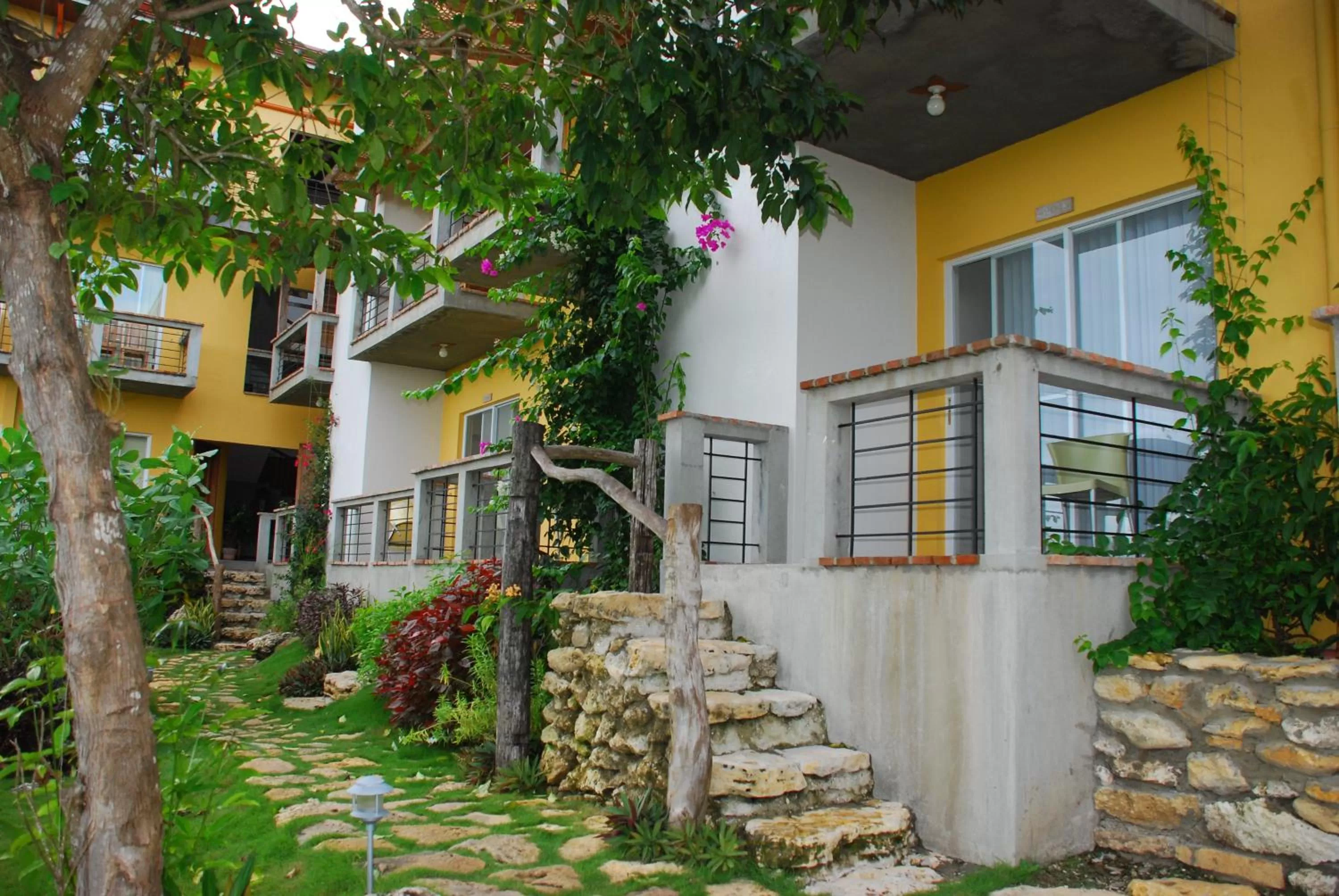 Property building in Amarela Resort