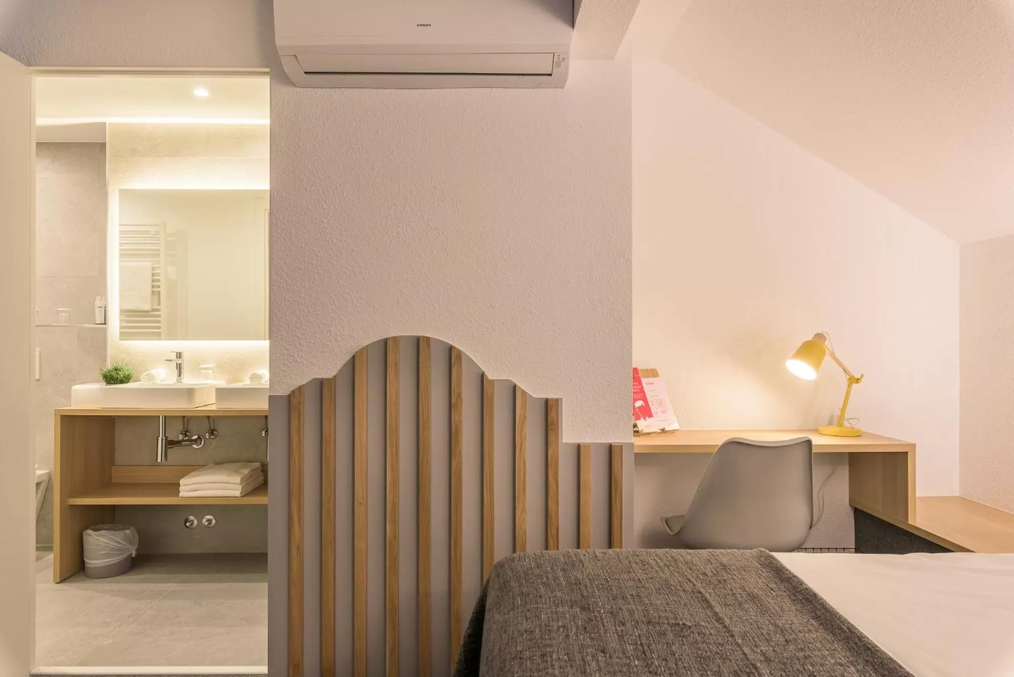 Bed in FastHôtel Biarritz Bidart Côte-Basque - Un hôtel FH Collection