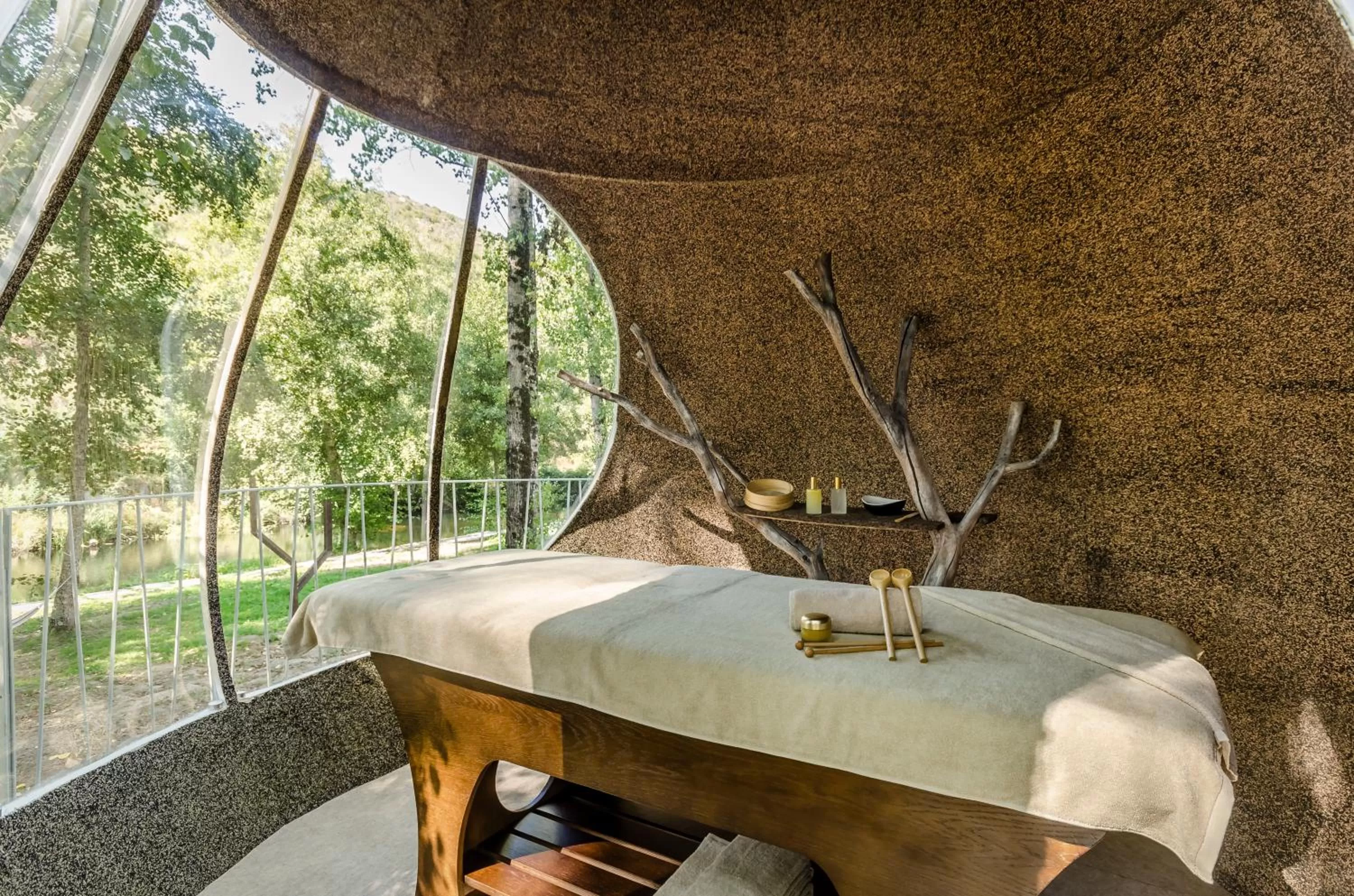 Massage in Aqua Village, Health Resort