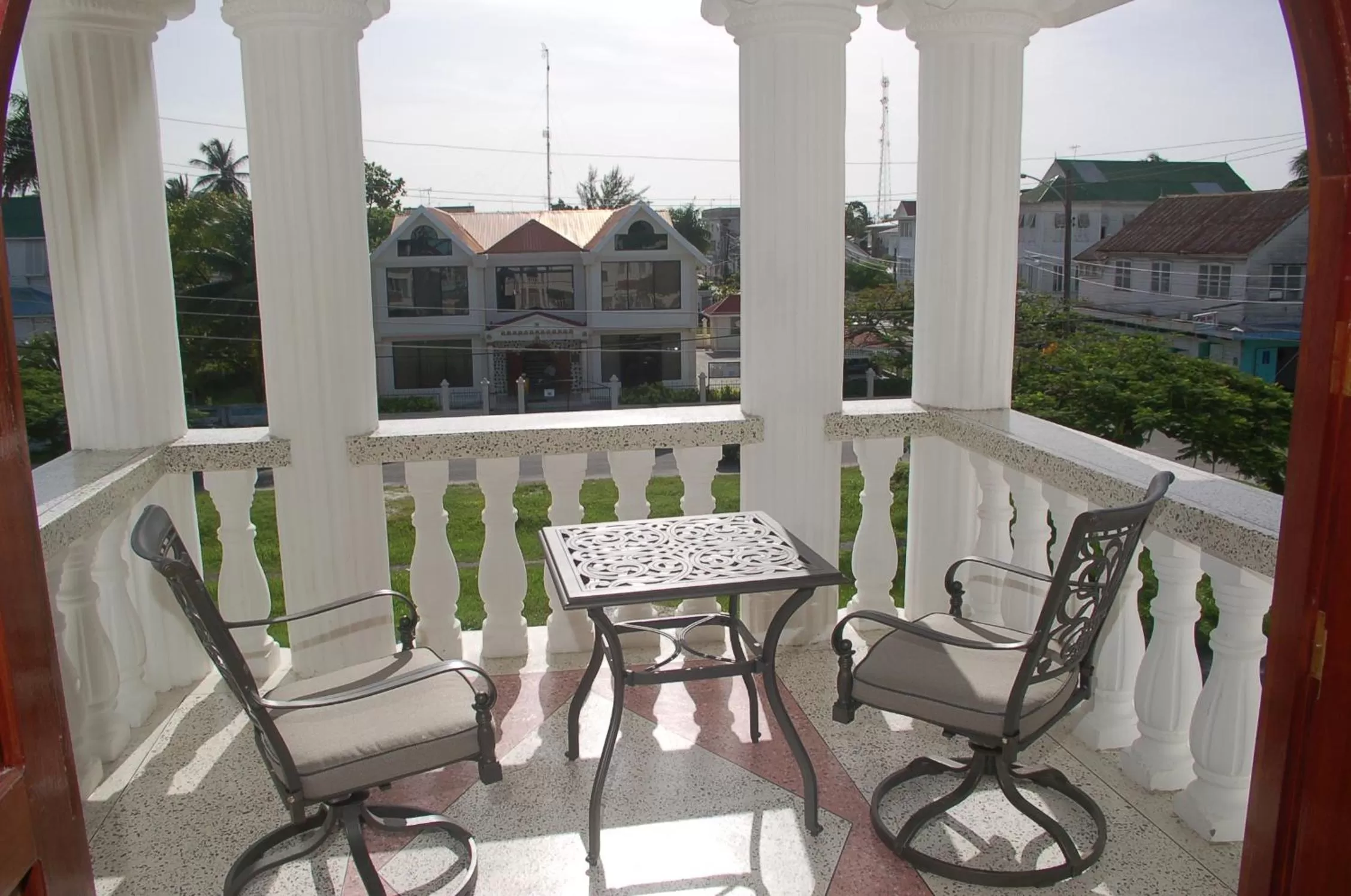 Property building, Patio/Outdoor Area in El Dorado Inn