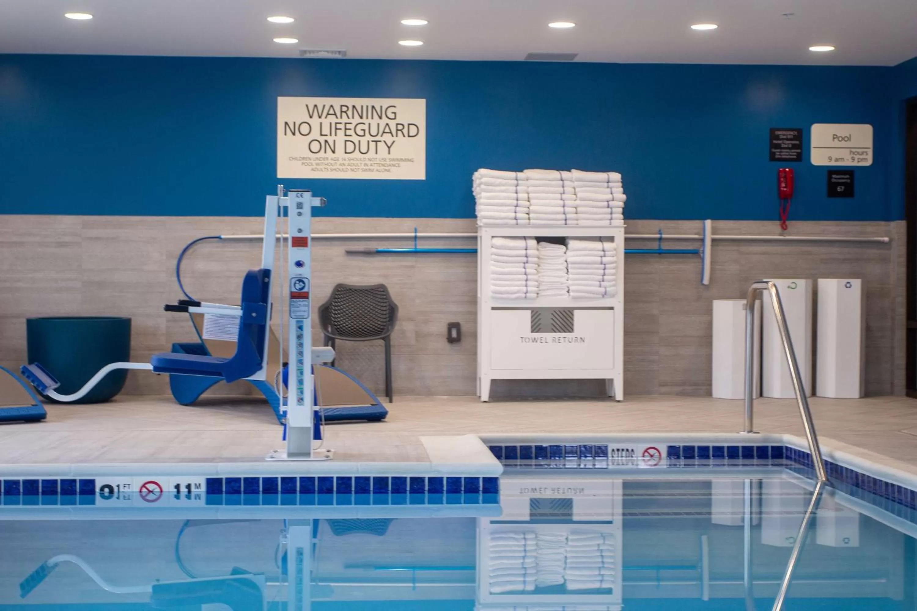 Pool view in Hampton Inn North Attleboro, Ma