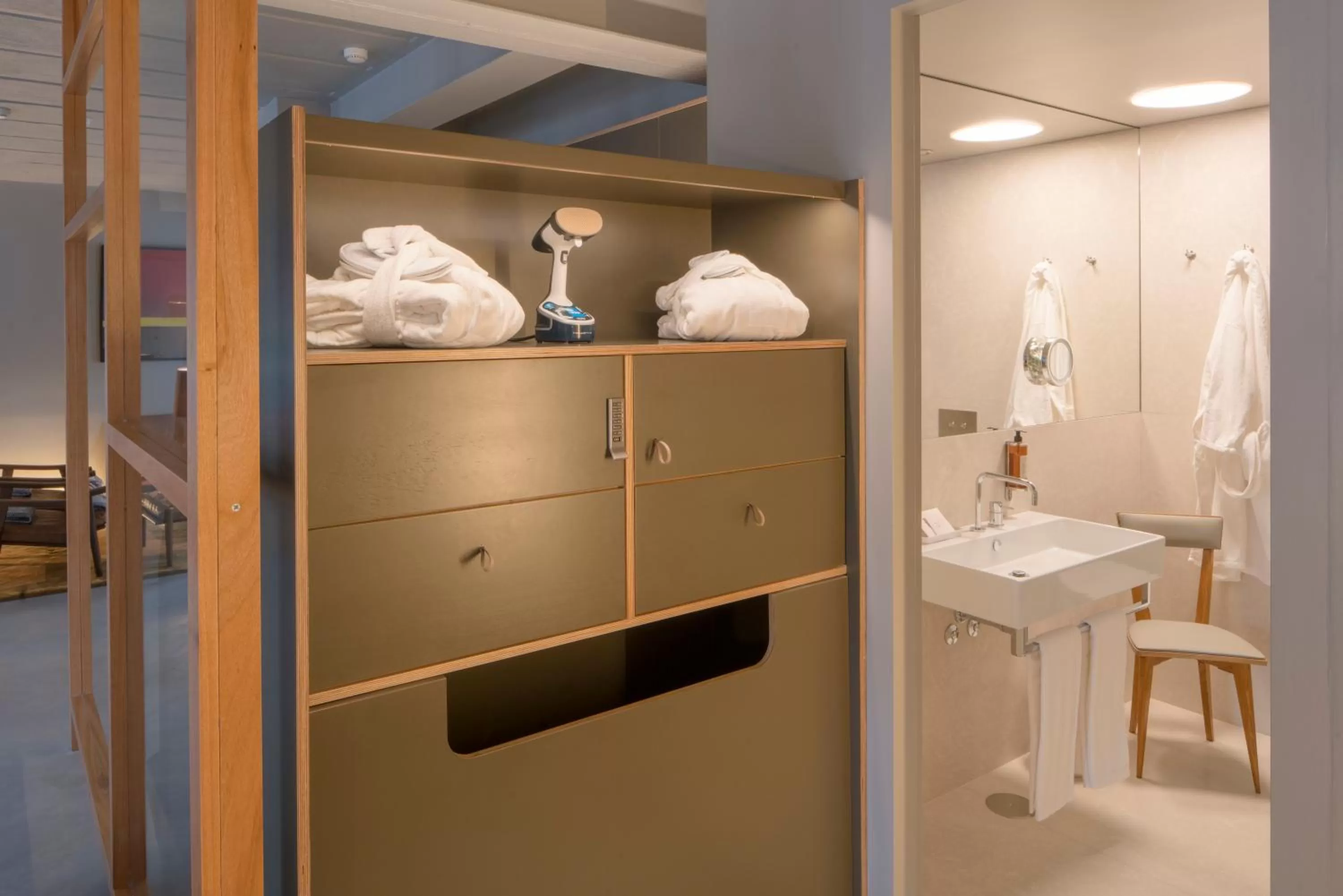 Bathroom in Raw Culture Art & Lofts Bairro Alto