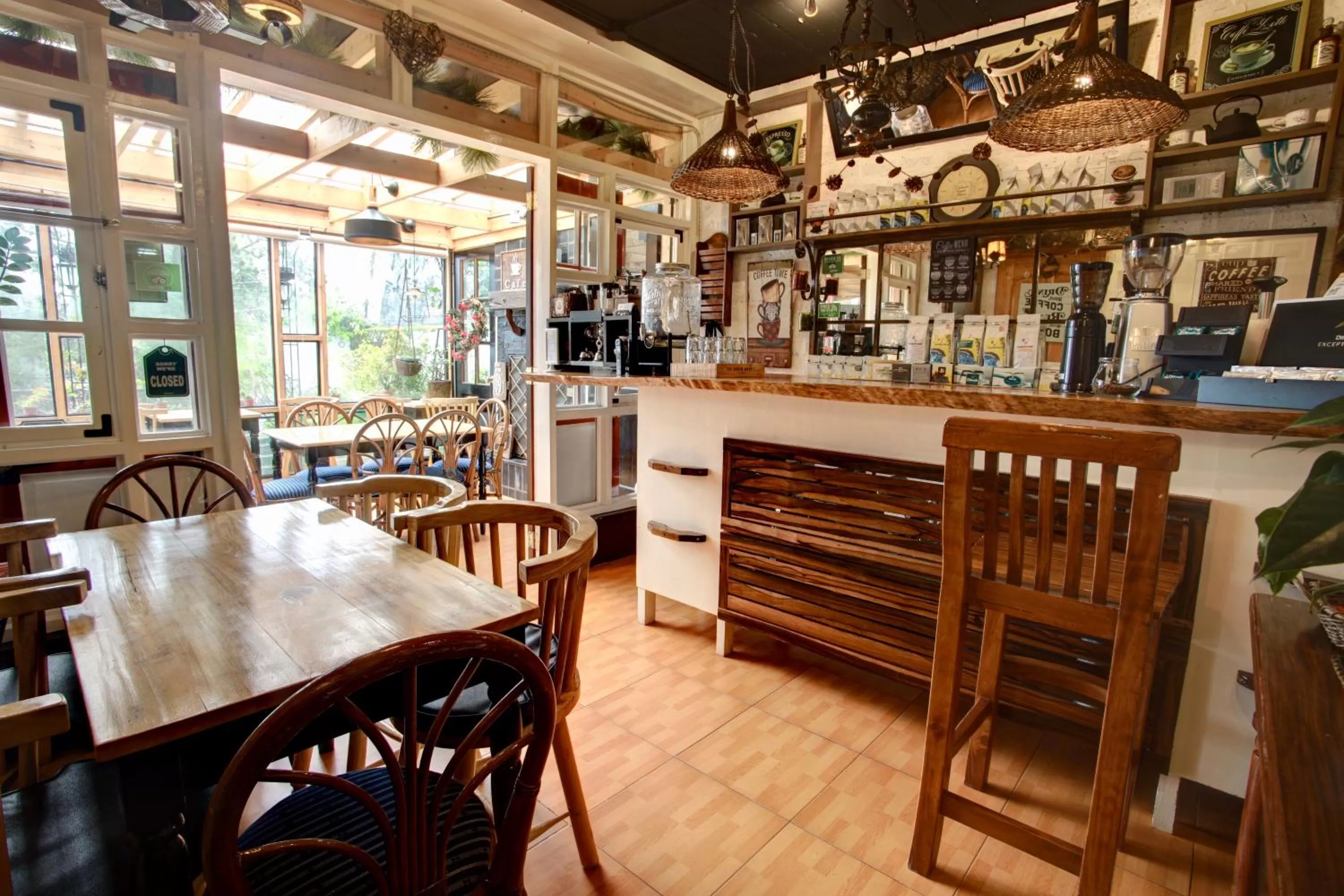 Restaurant/places to eat, Lounge/Bar in Guesthaven Baguio Bed and Breakfast