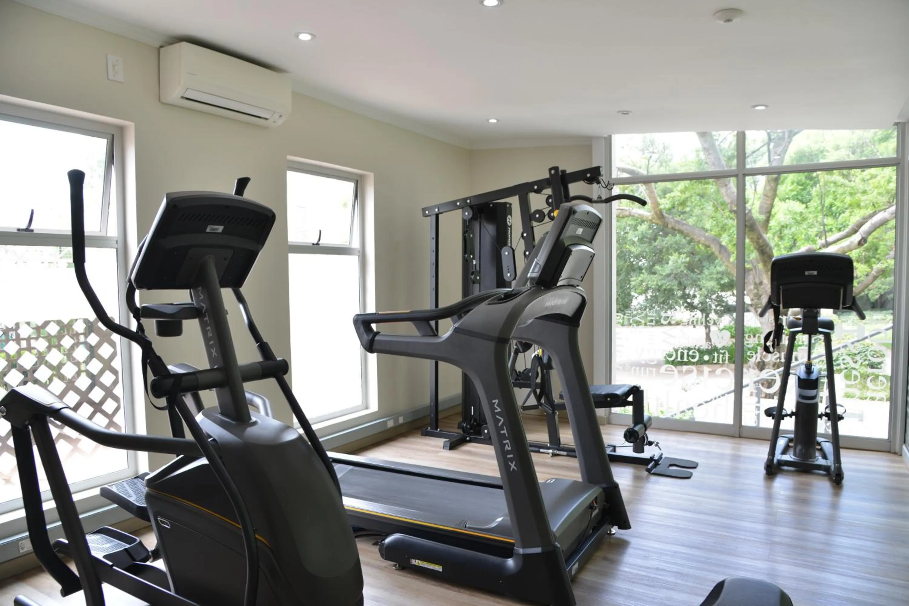 Fitness centre/facilities in Courtyard Hotel Sandton