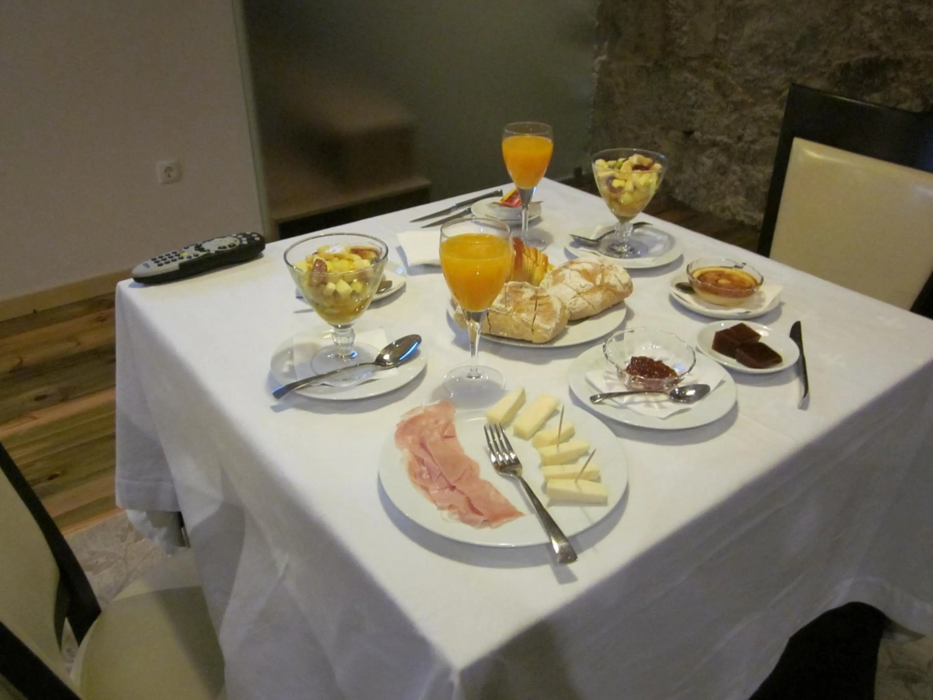 Restaurant/places to eat in Hotel Rural Alves - BRAGA - Casa Alves de Torneiros