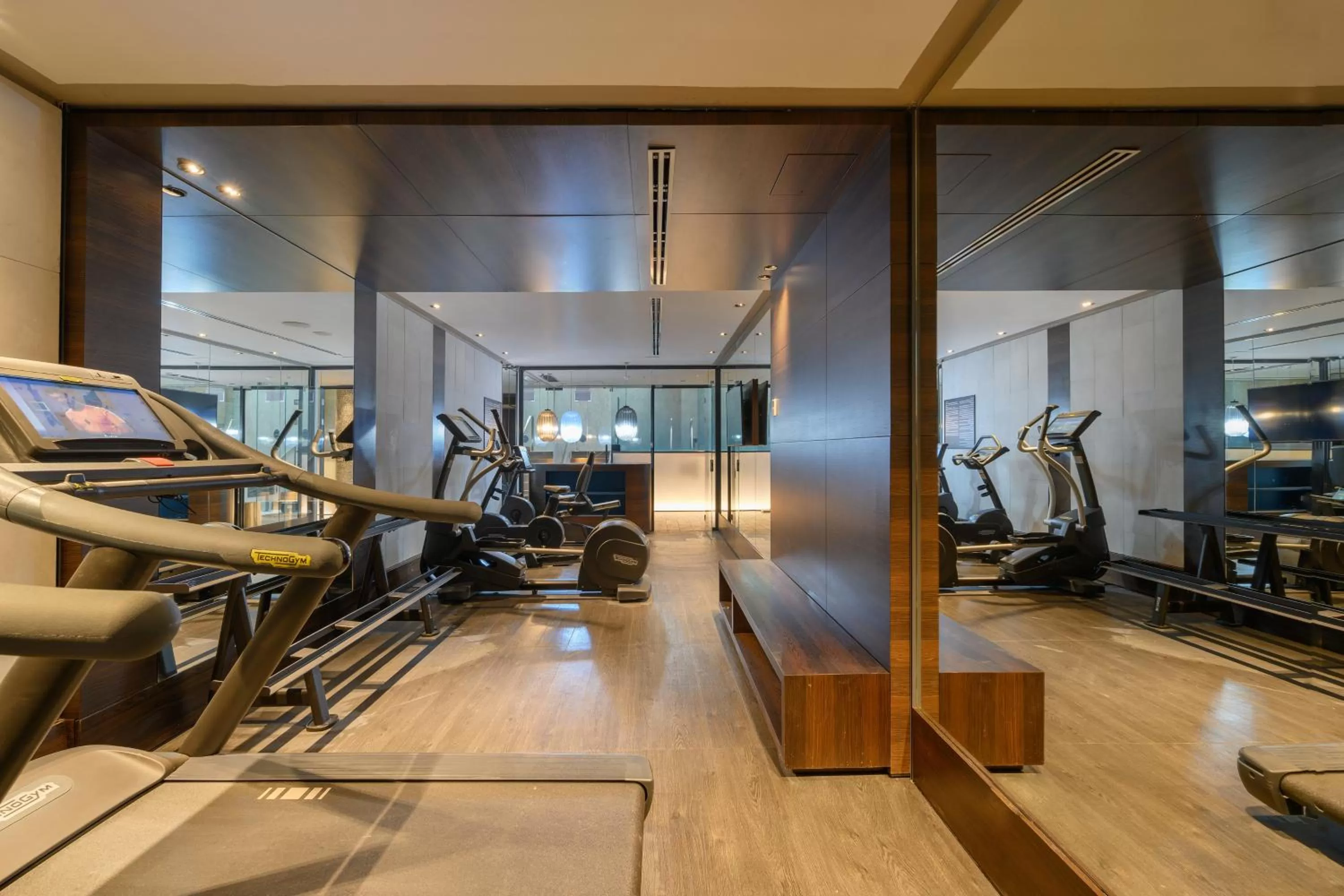 Fitness centre/facilities in Port Tower by Isrotel Design