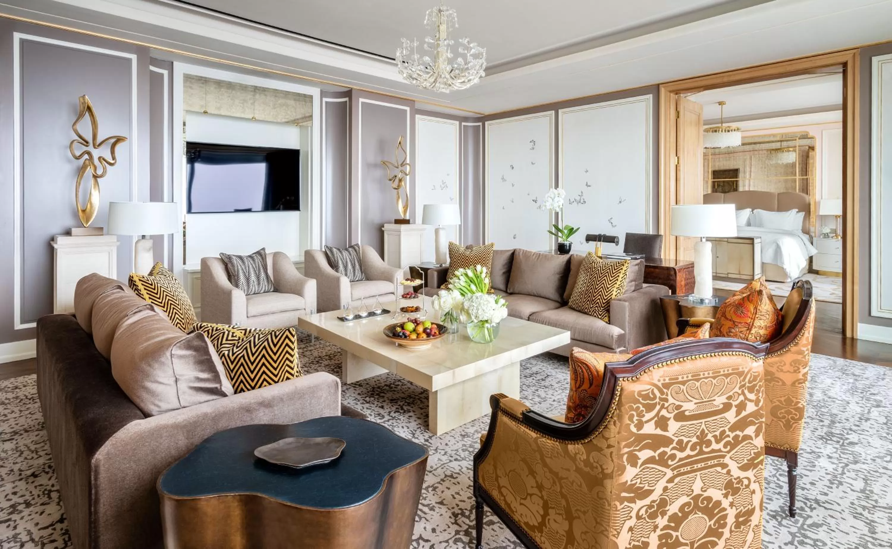 Living room in Four Seasons Hotel Jakarta