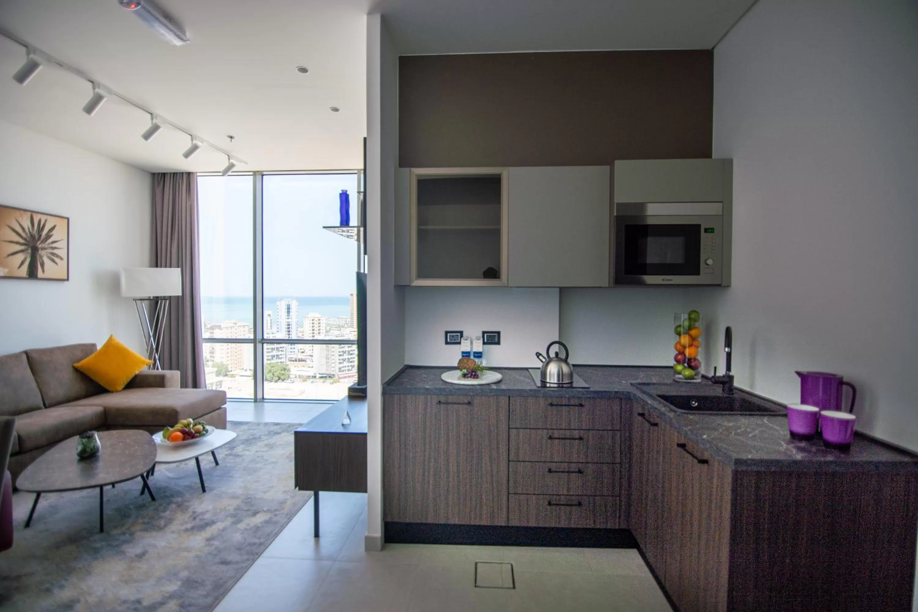 Kitchen or kitchenette in Swiss-Belinn Sharq, Kuwait