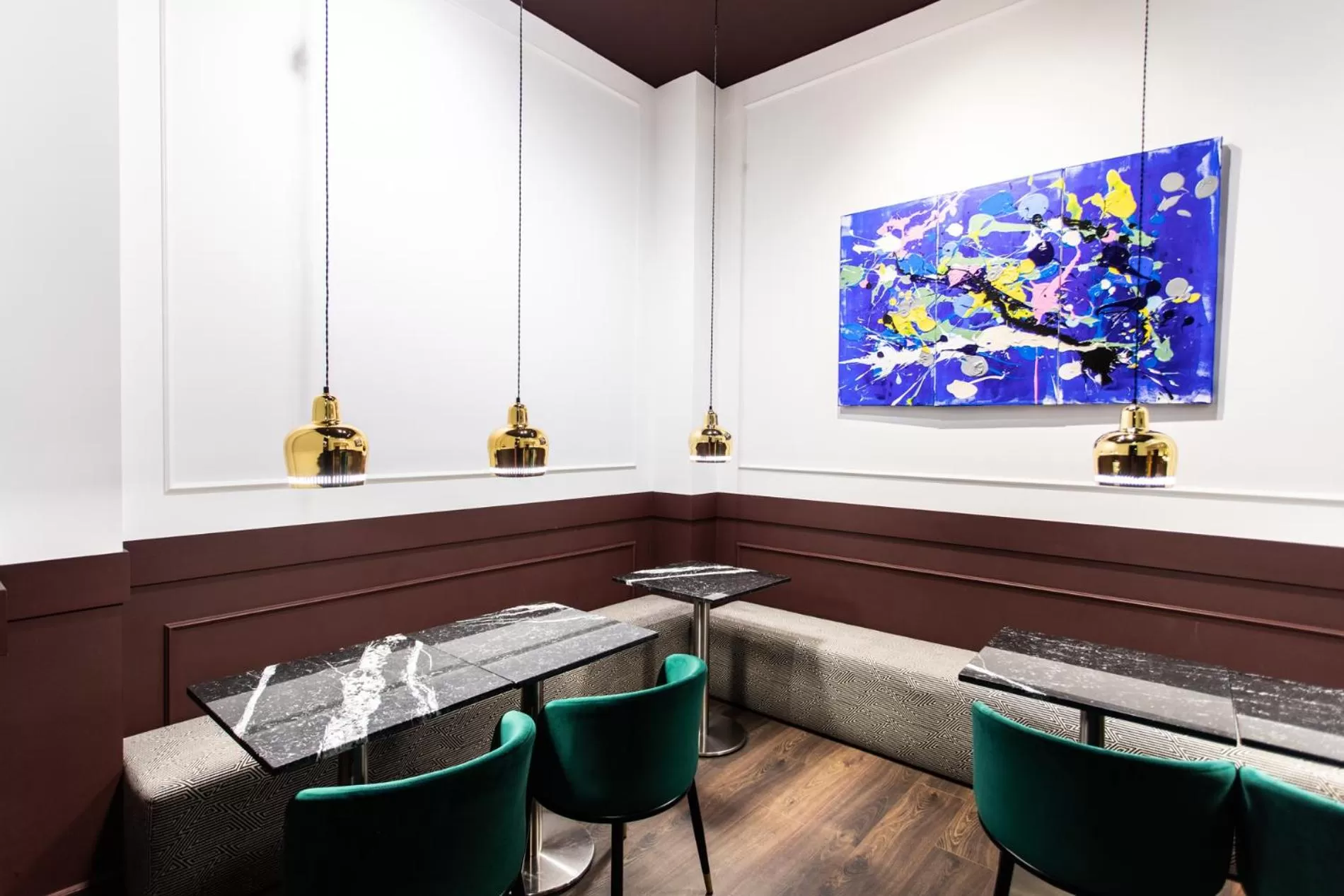 Seating area in Hotel Trueba