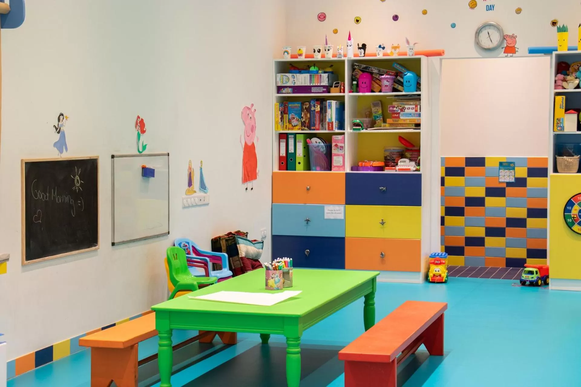 Kids's club in Grecian Bay