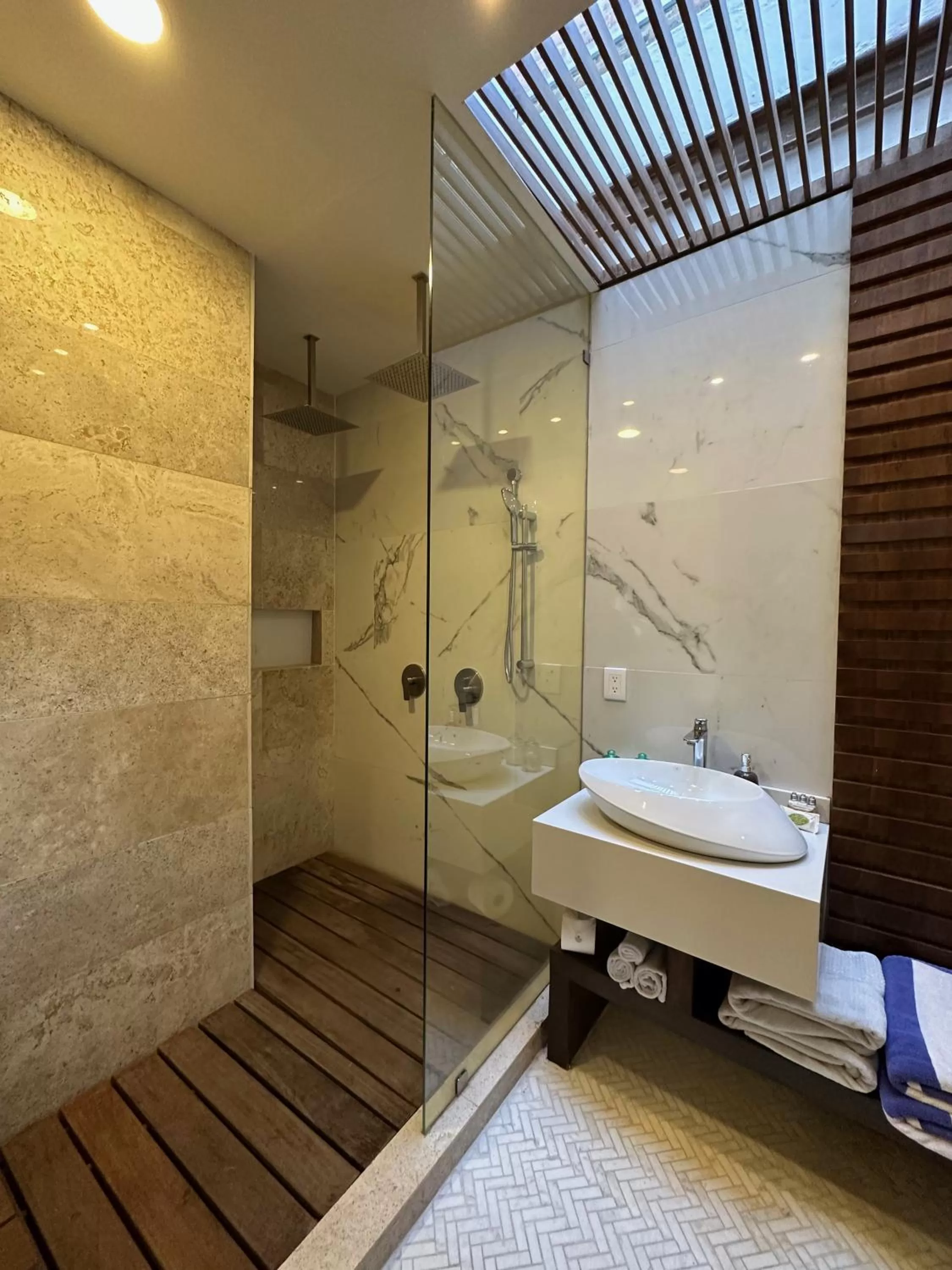 Hotel Lindo Ajijic Bed & Breakfast