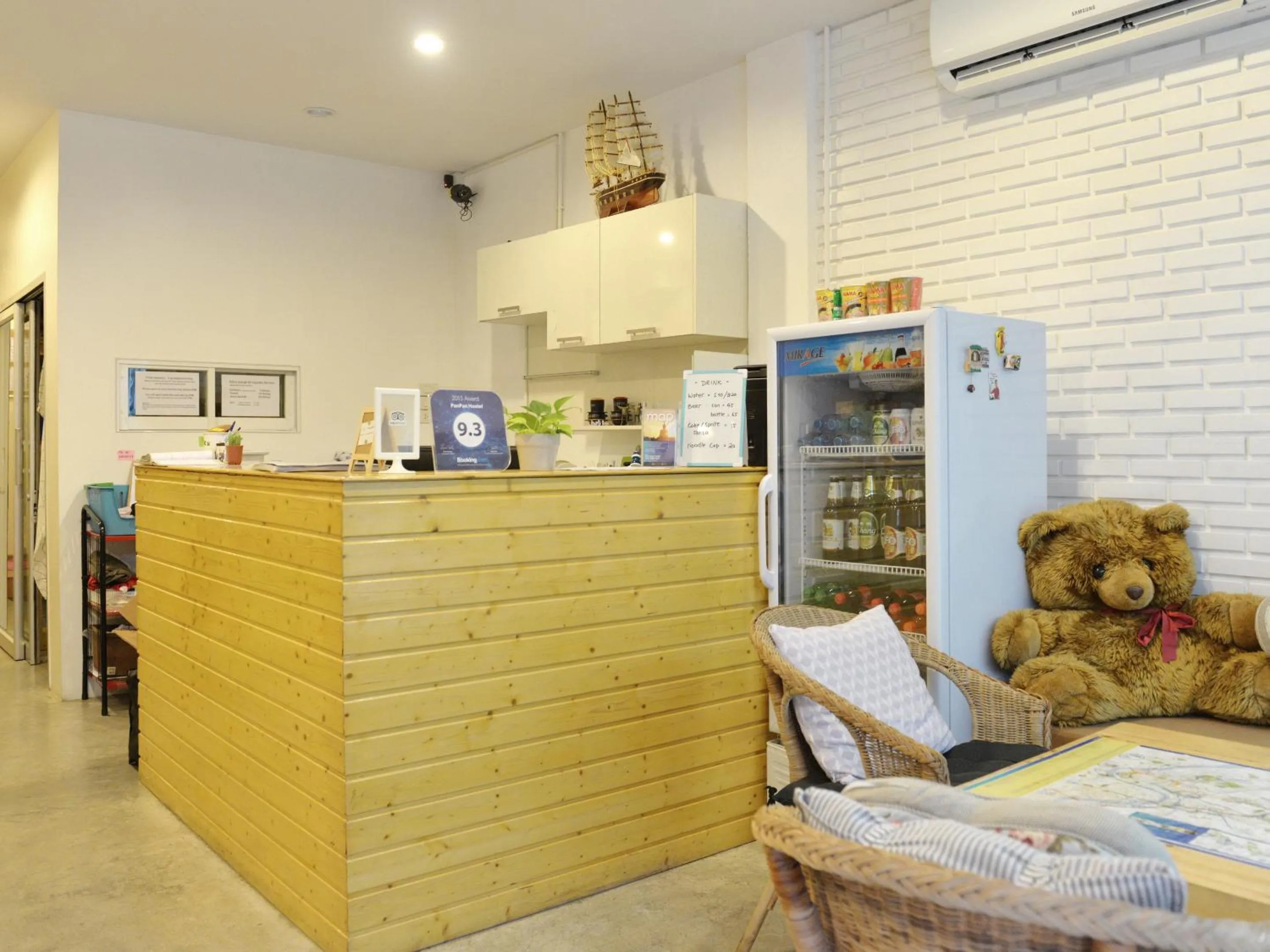 Lobby or reception in PanPan Hostel