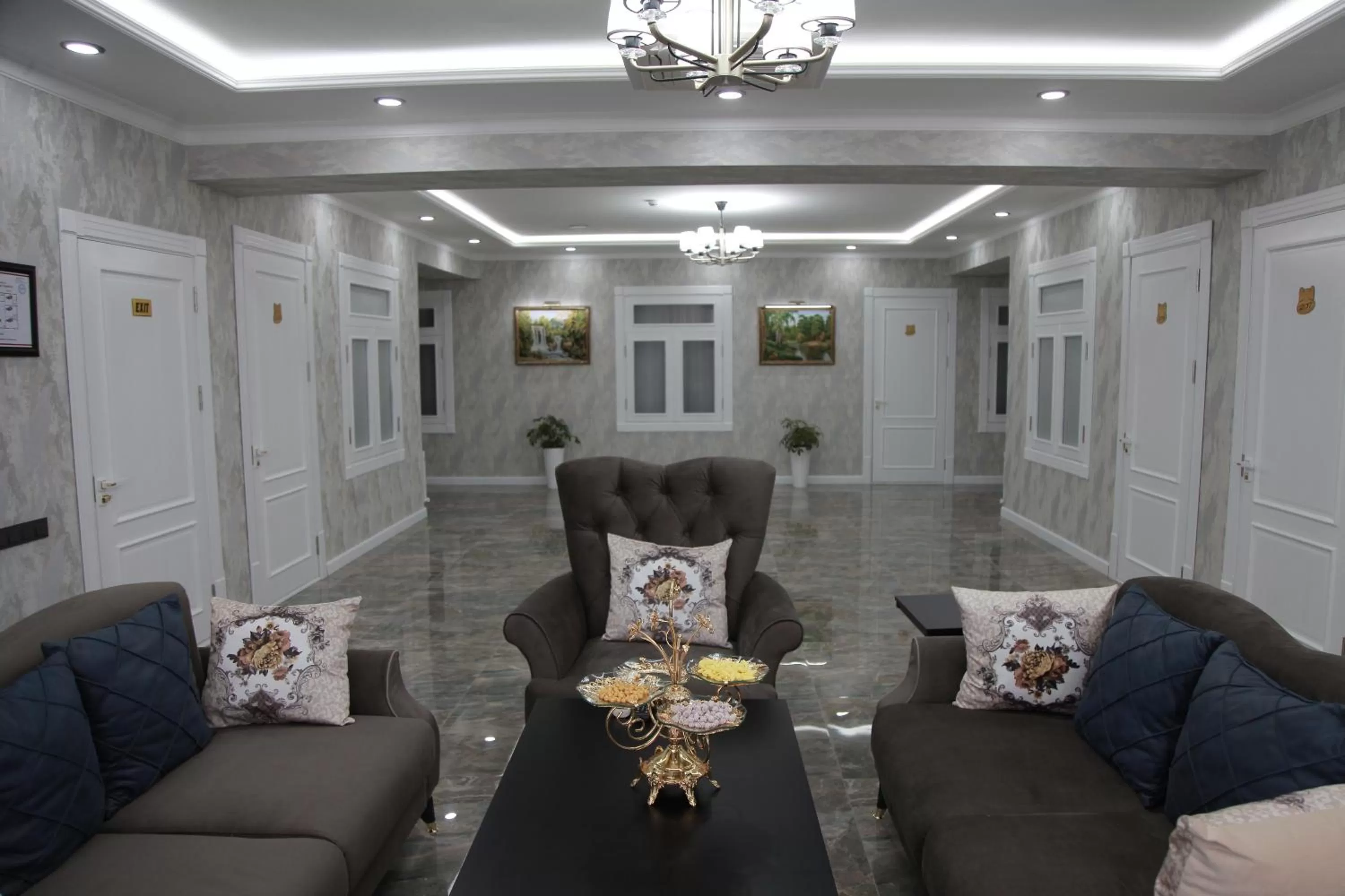 Living room, Seating Area in Samarqand Darvoza