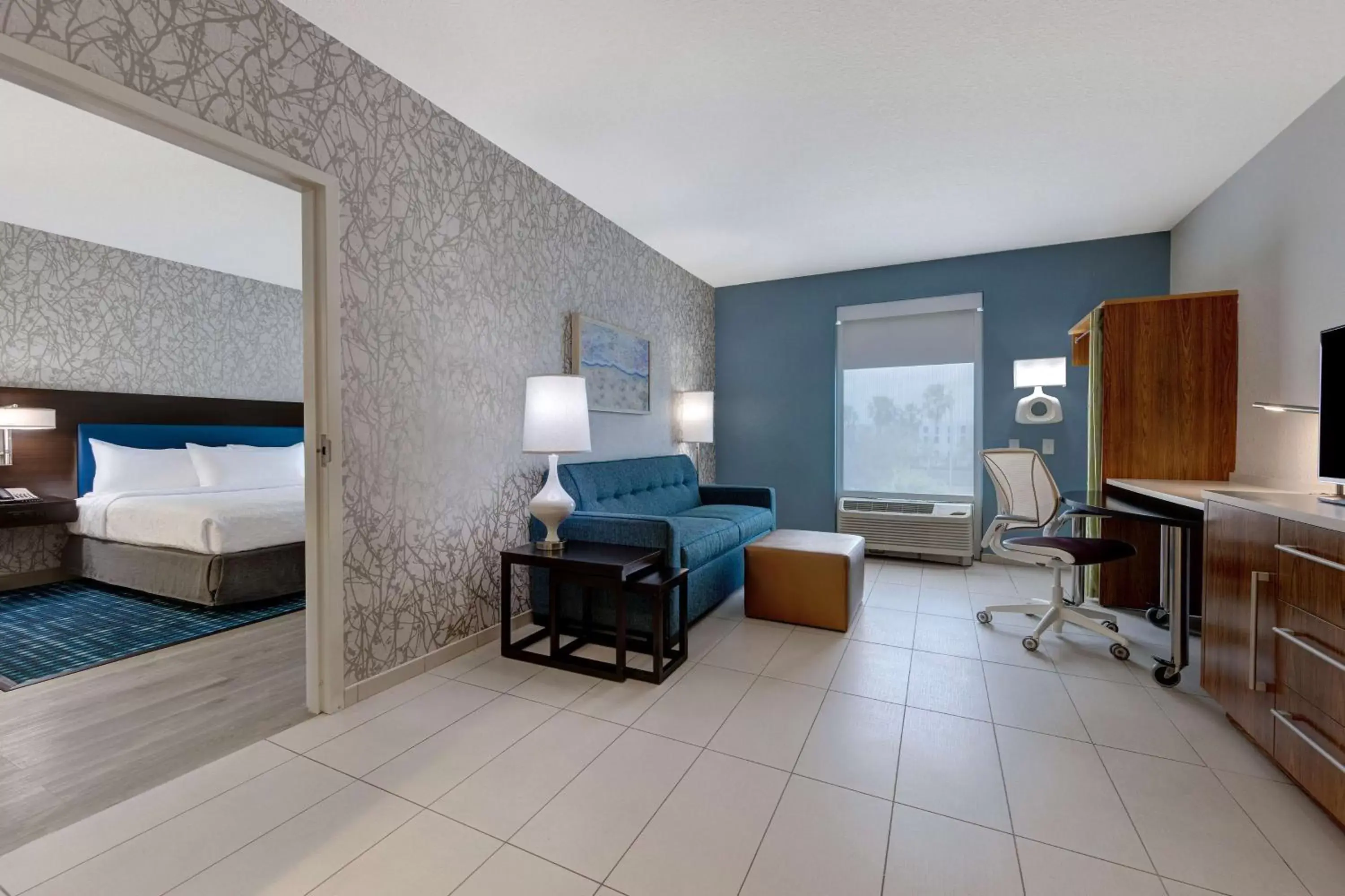 King Suite - Mobility Access/Non-Smoking in Home2 Suites by Hilton Orlando International Drive South - Free Shuttle to Theme Parks King Suite - Mobility Access/Non-Smoking in Home2 Suites by Hilton Orlando International Drive South - Free Shuttle to Theme Parks
