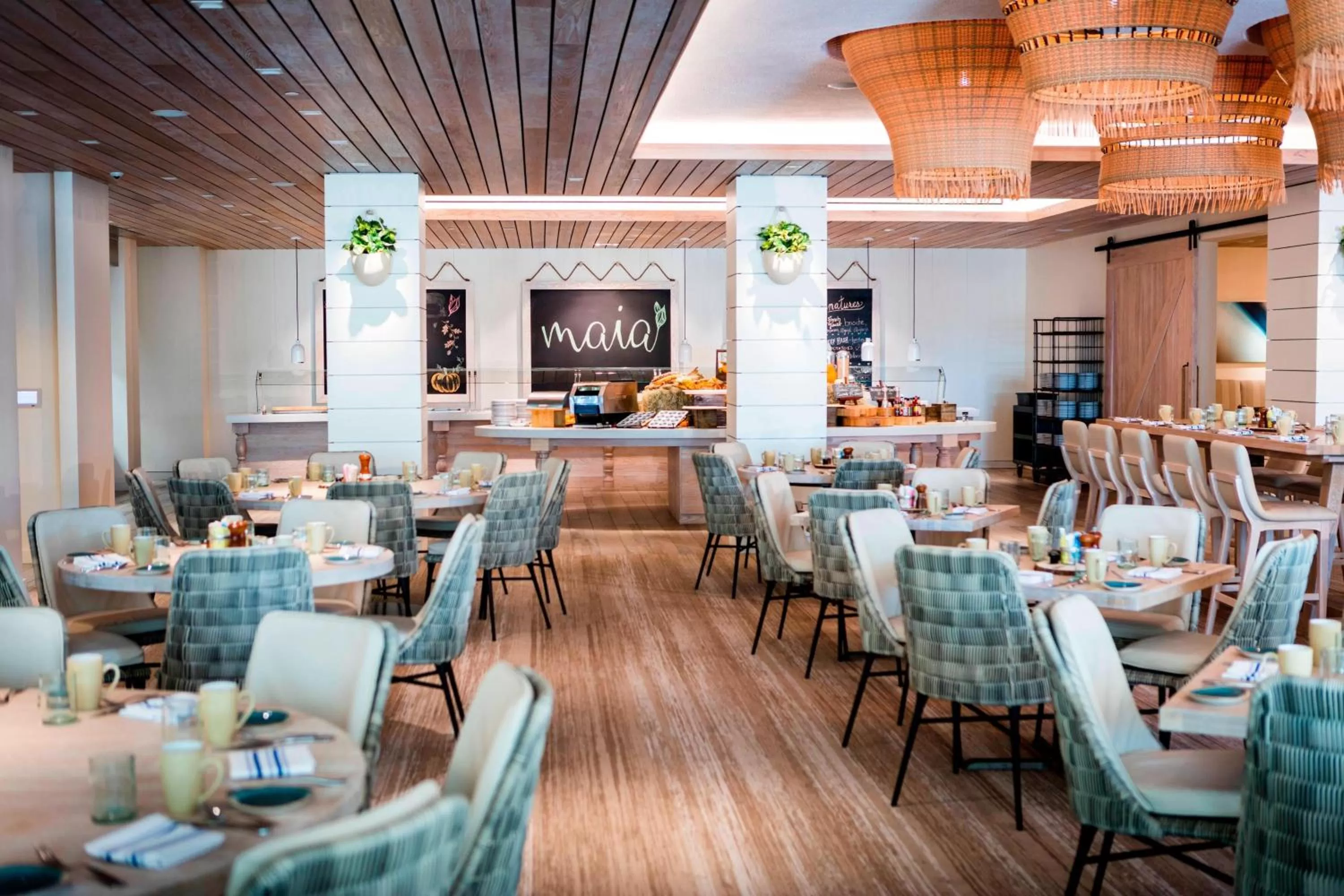 Restaurant/places to eat in JW Marriott Marco Island Beach Resort