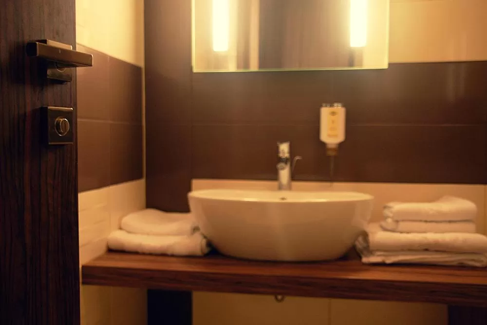 Bathroom in Hotel Opara