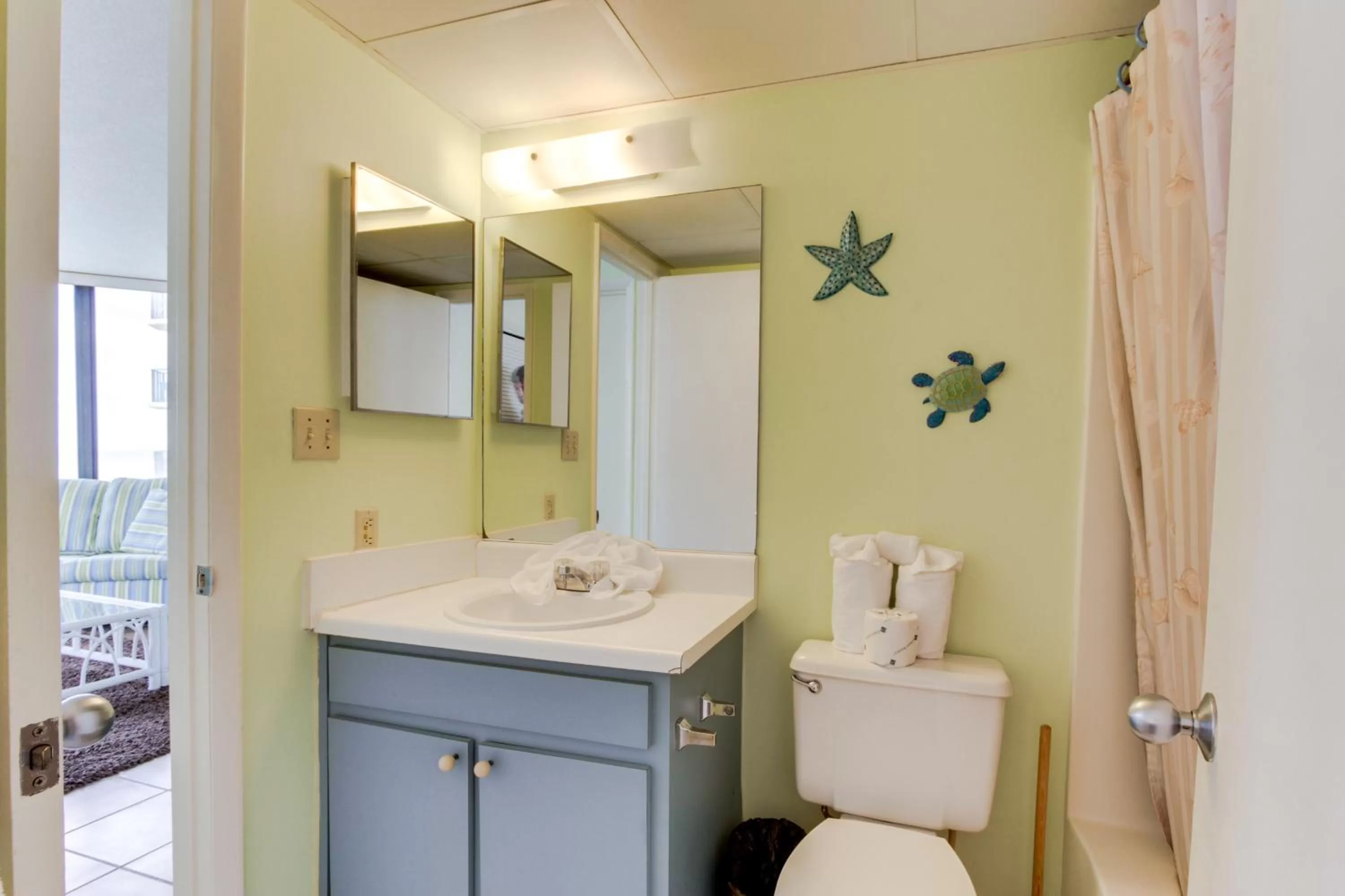 Bathroom in Sunbird #705W