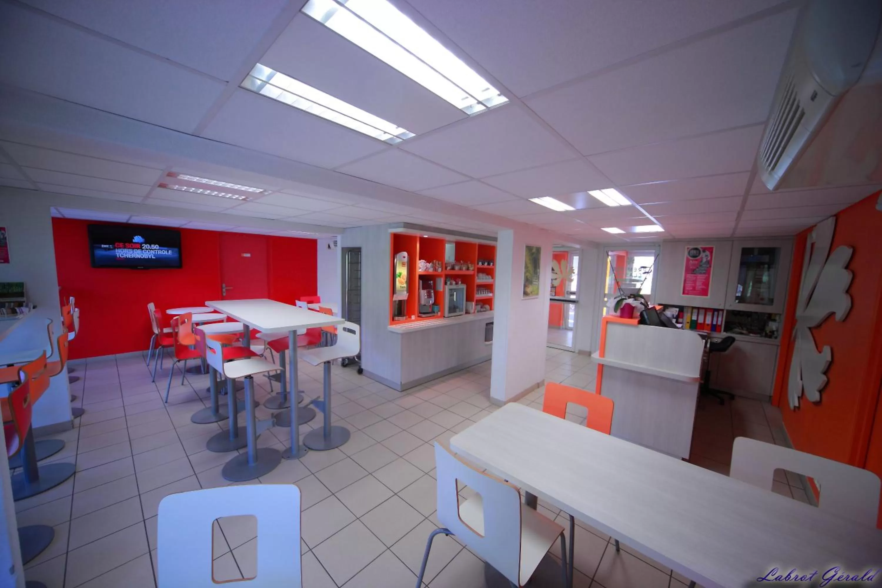 Restaurant/places to eat in Premiere Classe Ales - Anduze