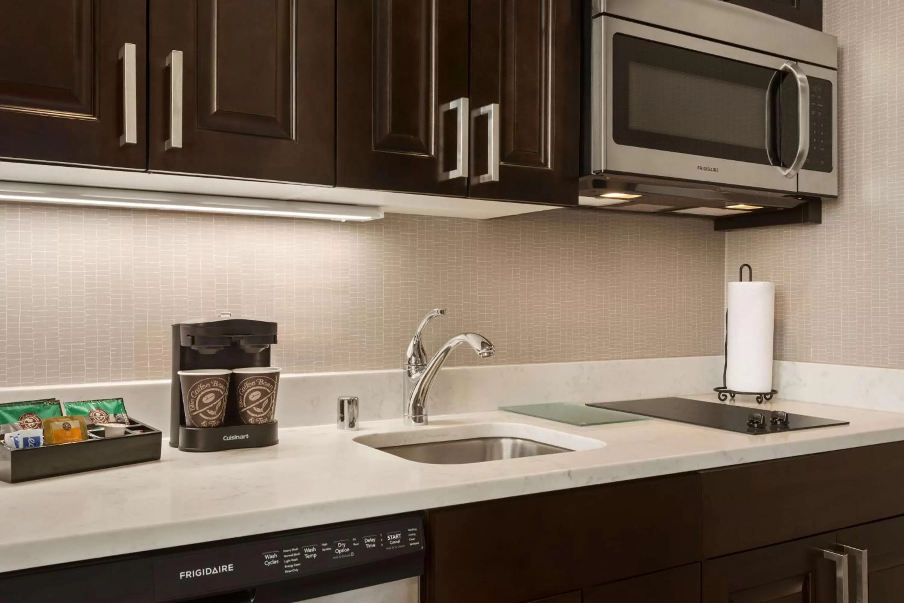 Kitchen or kitchenette in Homewood Suites By Hilton Milwaukee Downtown