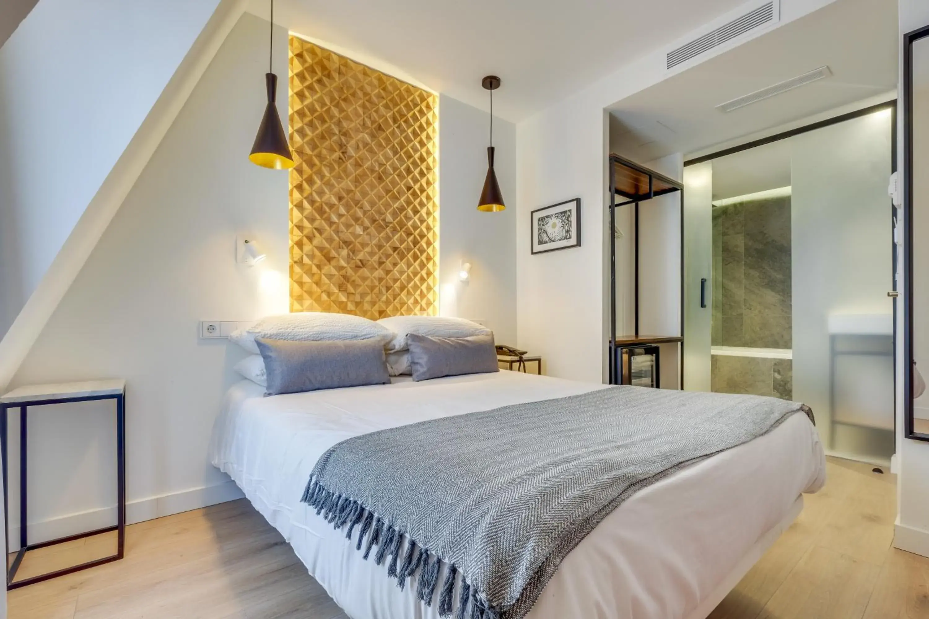 Superior Double Room in Hotel Beausejour Superior Double Room in Hotel Beausejour