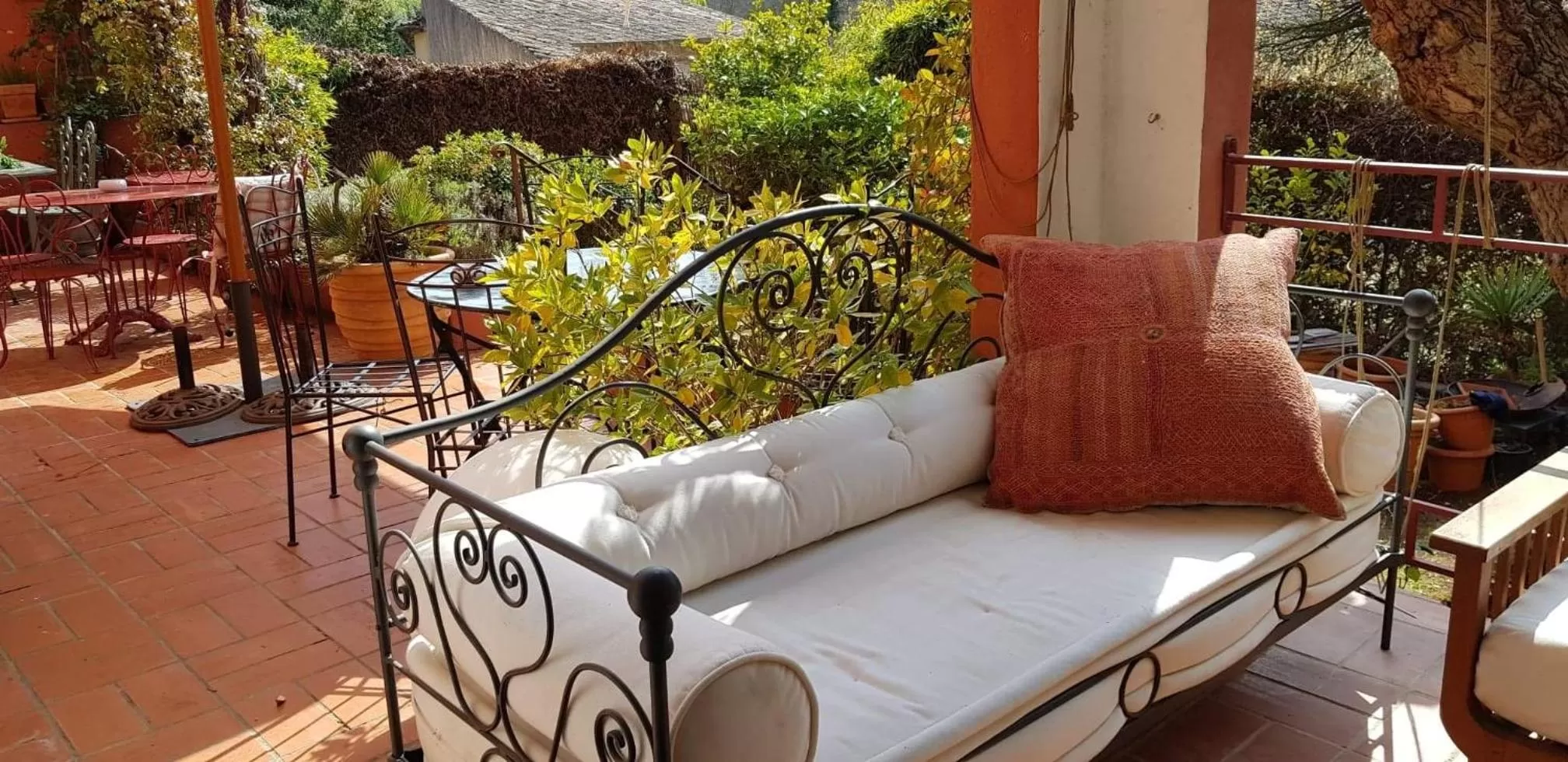 Balcony/Terrace in Le Belvédère - Chambres d'hôtes de charme et Restaurant