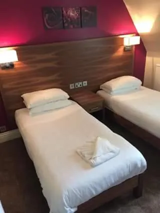 Bedroom, Bed in Wheatlands Lodge Hotel